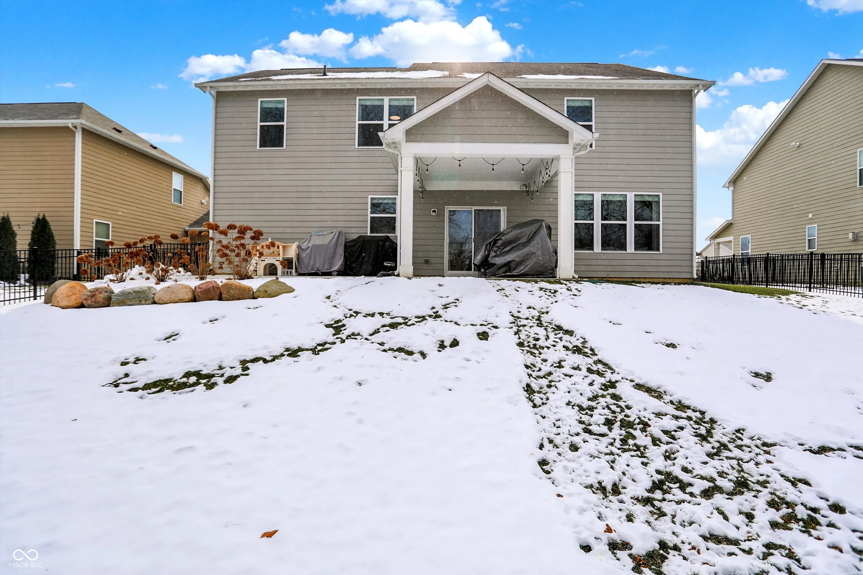 Noblesville, Indiana 46062, United States, 4 Bedrooms Bedrooms, ,3 BathroomsBathrooms,Residential,Pending,11854