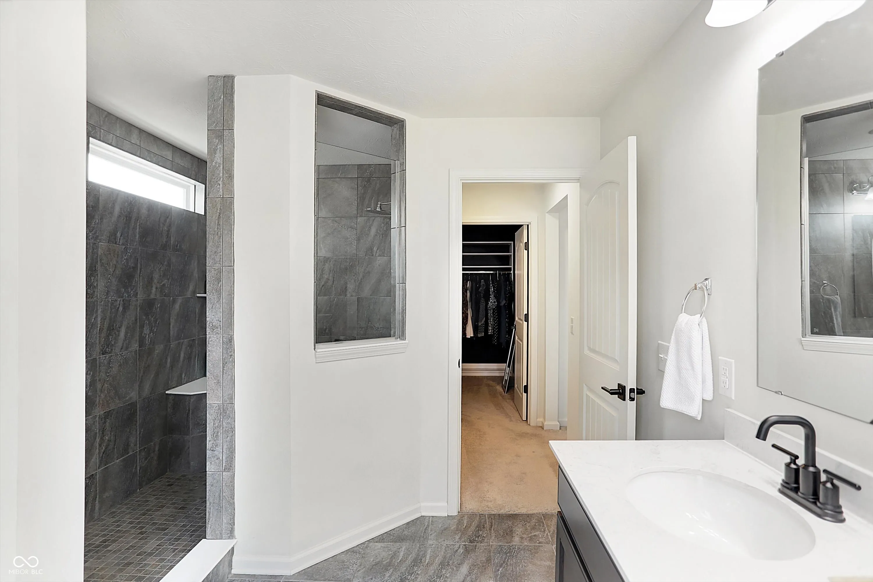 Noblesville, Indiana 46062, United States, 4 Bedrooms Bedrooms, ,3 BathroomsBathrooms,Residential,Pending,11854