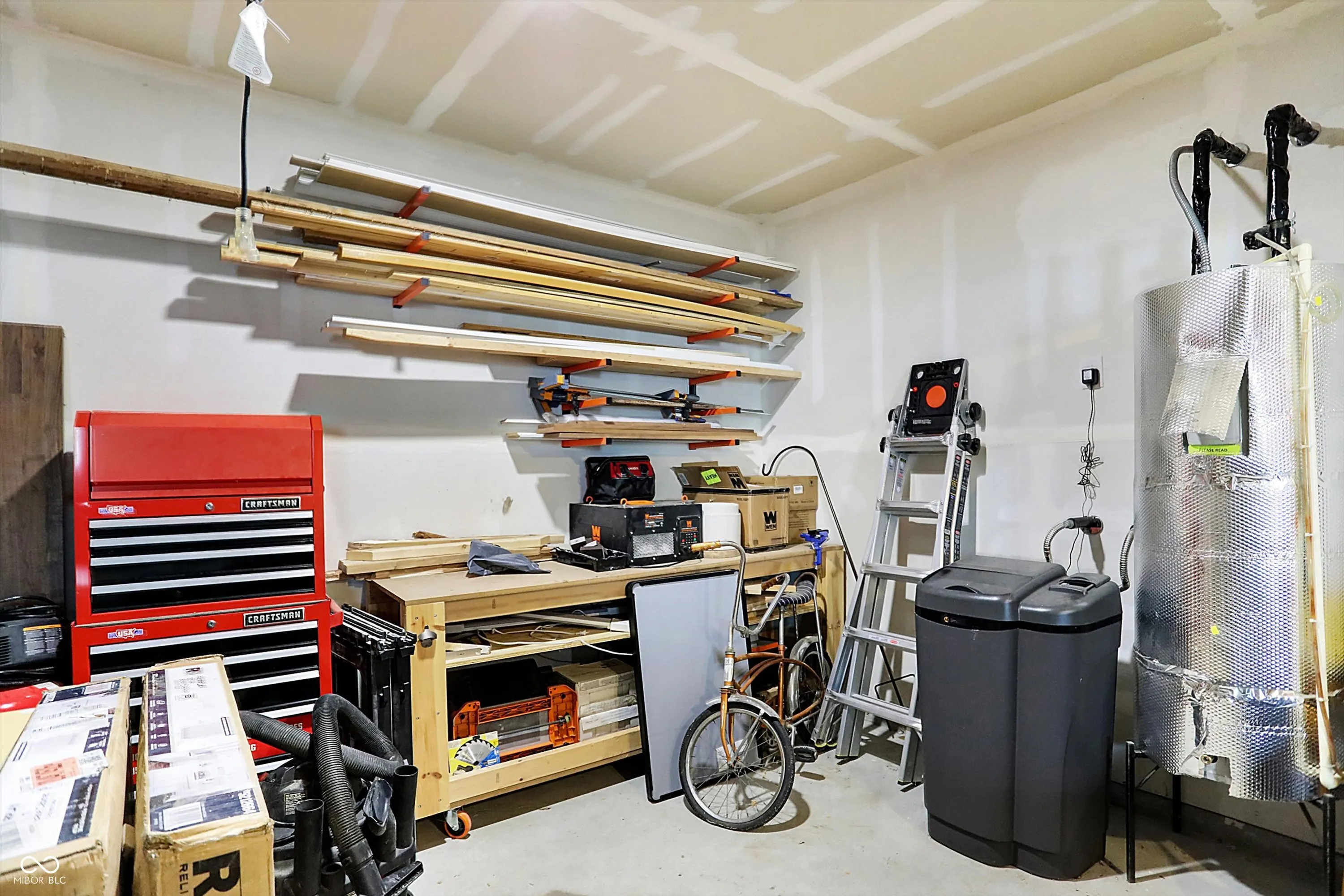 Noblesville, Indiana 46062, United States, 4 Bedrooms Bedrooms, ,3 BathroomsBathrooms,Residential,Pending,11854