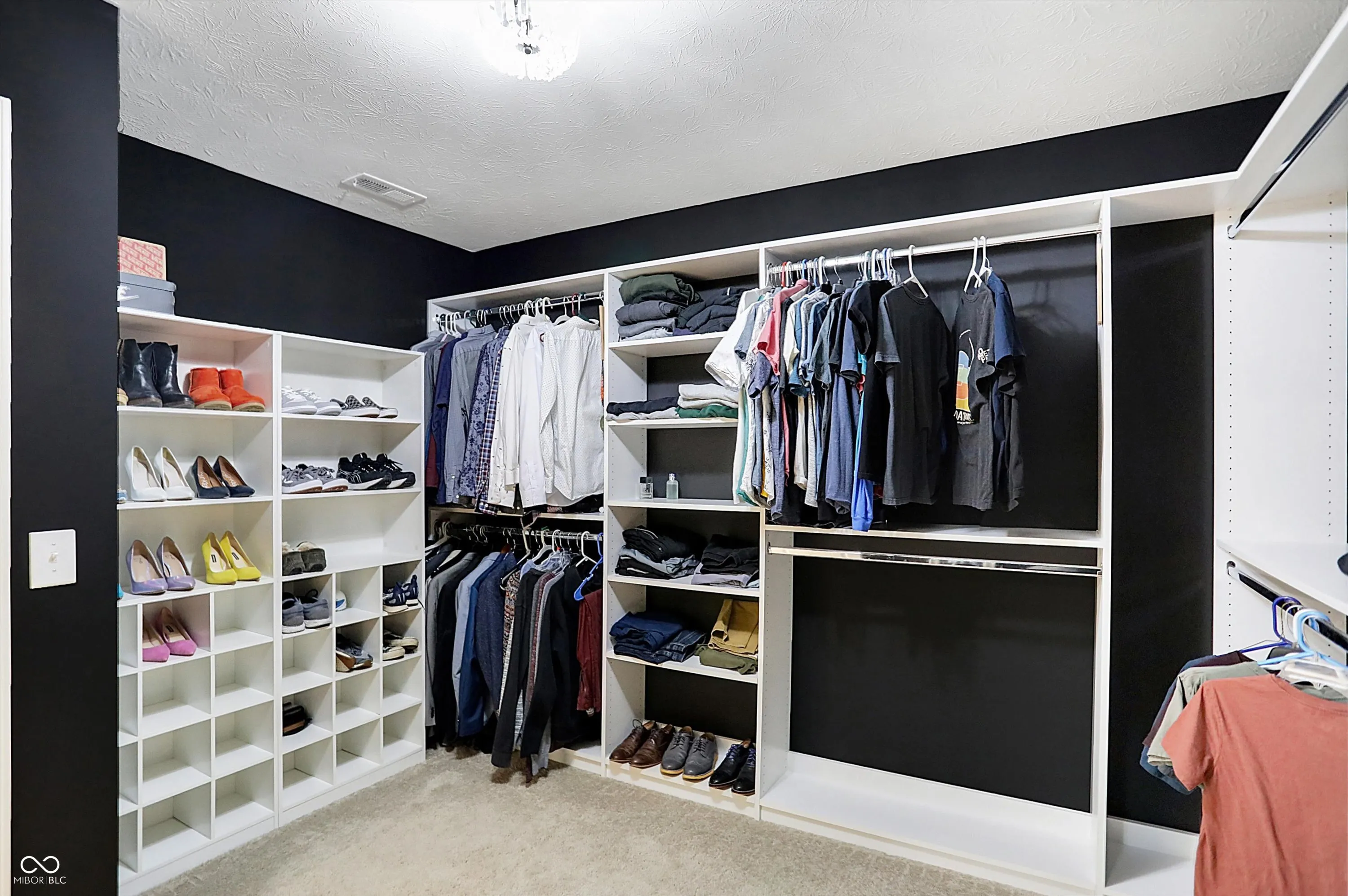 Noblesville, Indiana 46062, United States, 4 Bedrooms Bedrooms, ,3 BathroomsBathrooms,Residential,Pending,11854