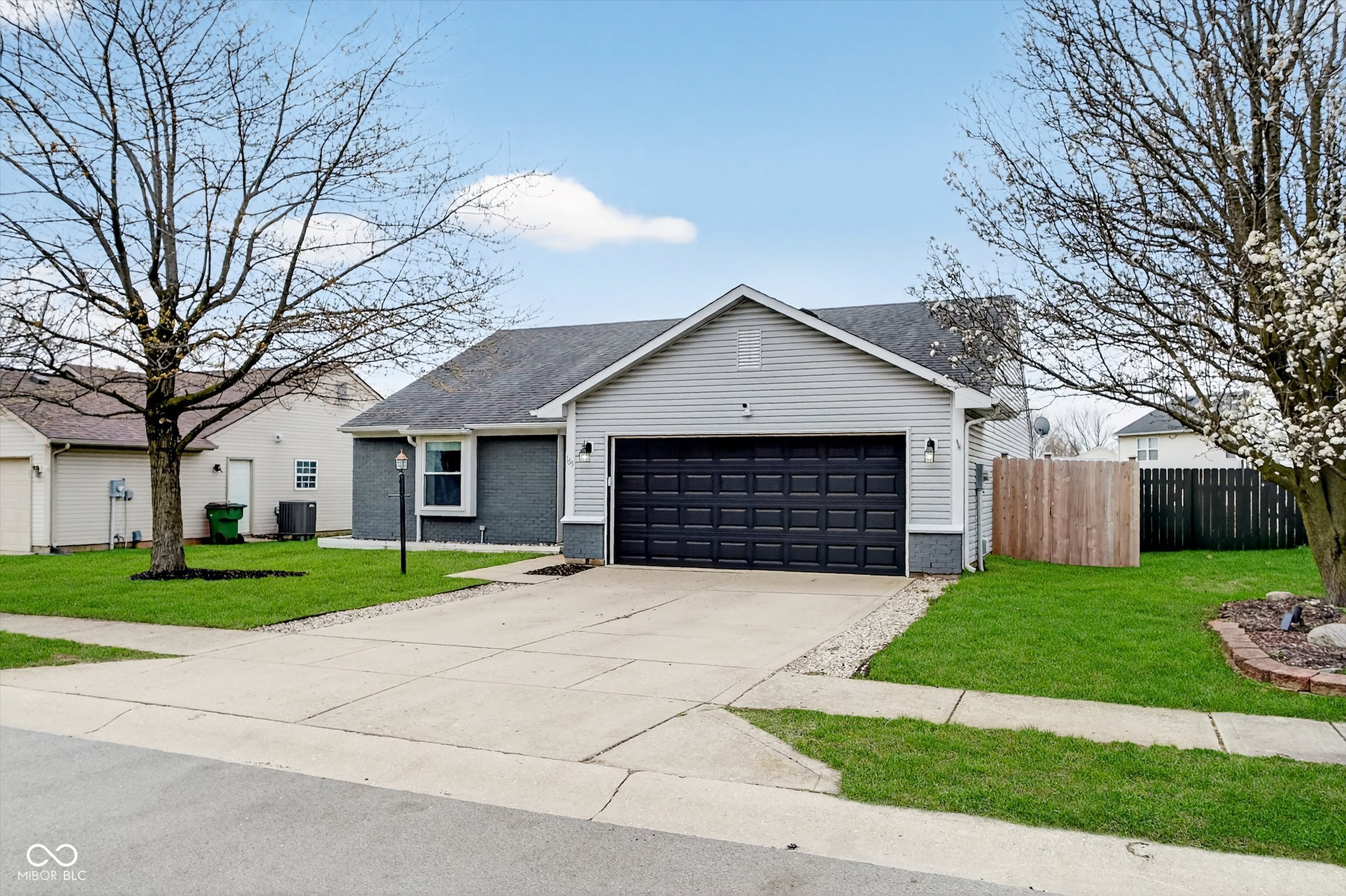 165 E Flat Rock Drive