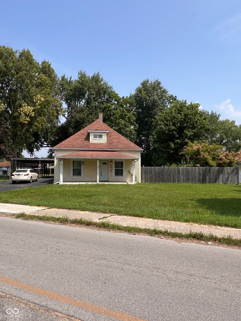 Photo of 3312 Bethel Avenue, Indianapolis, IN 46203 (MLS # 22117643)