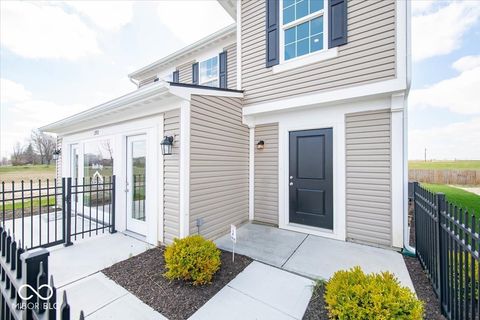 Photo of 2805 Brahms Way, Indianapolis, IN 46239 (MLS # 22077489)