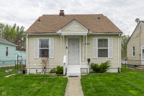 Photo of 4352 Fletcher Avenue, Indianapolis, IN 46203 (MLS # 22095474)