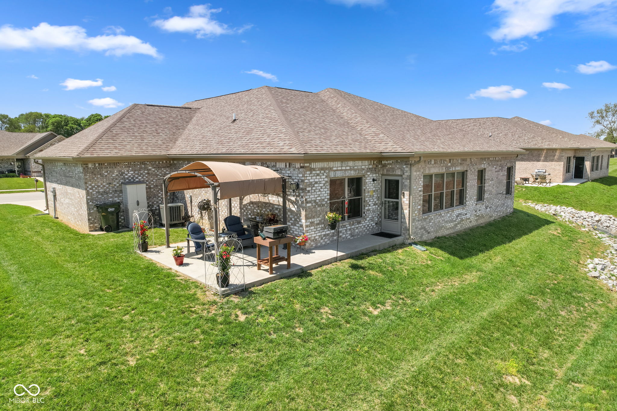 10049 N Mill Run Drive
