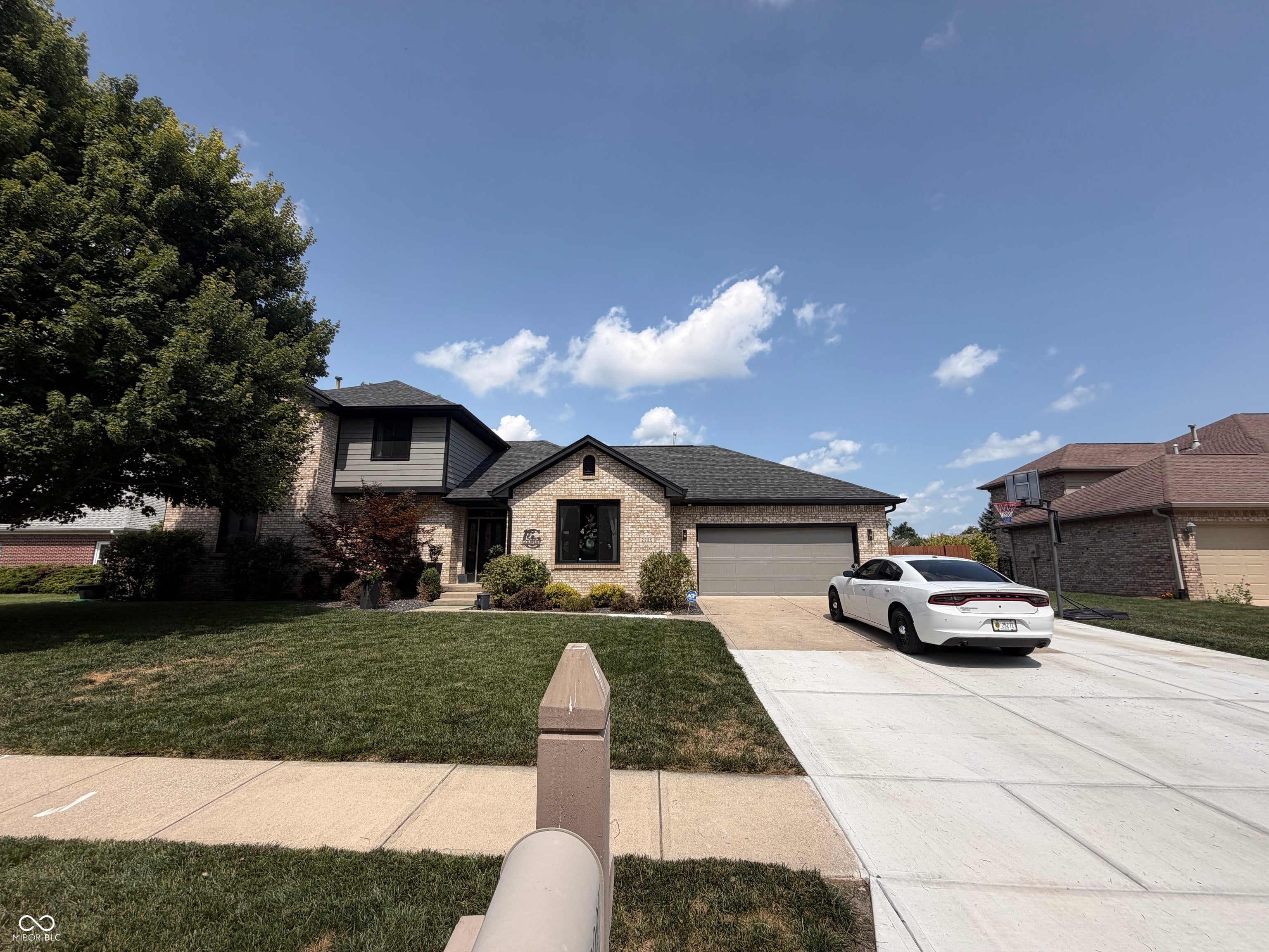 2225 Marina Court