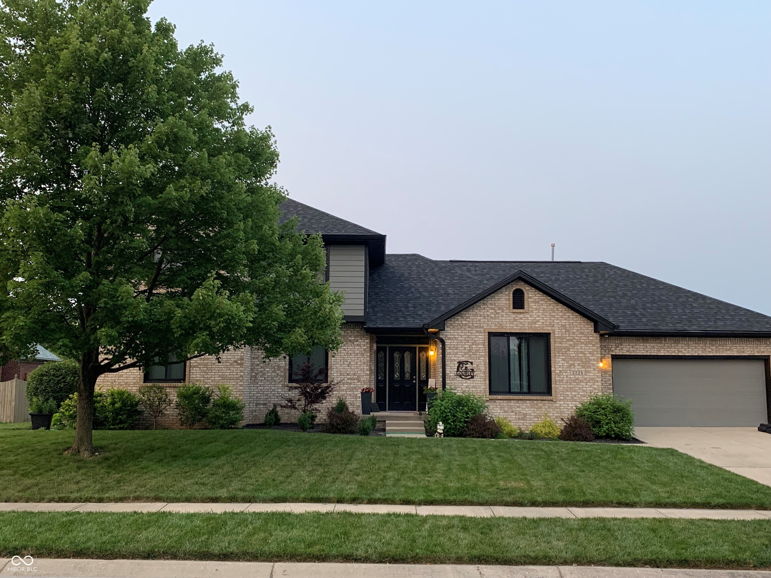 2225 Marina Court
