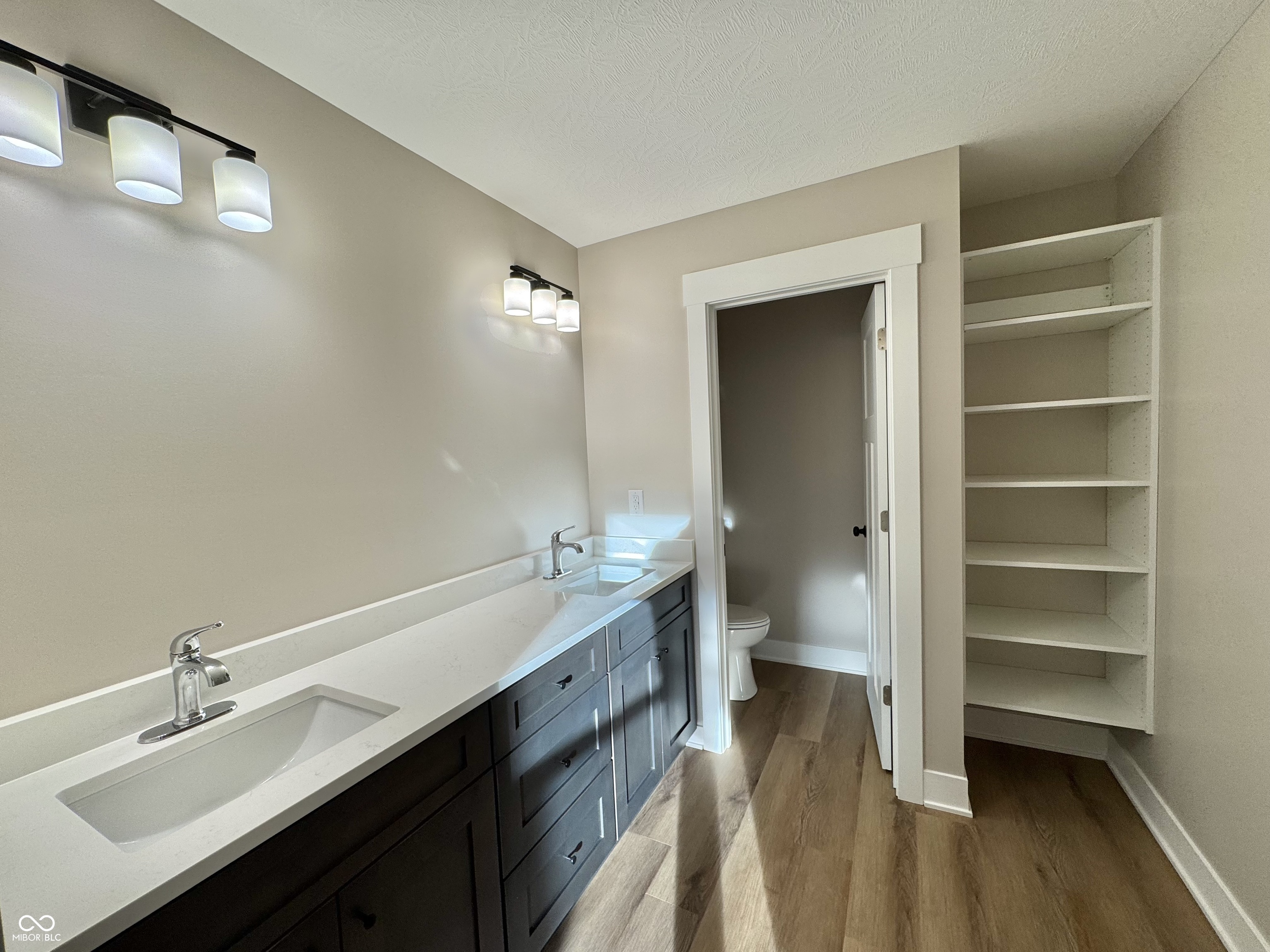 613 Jefferson Valley