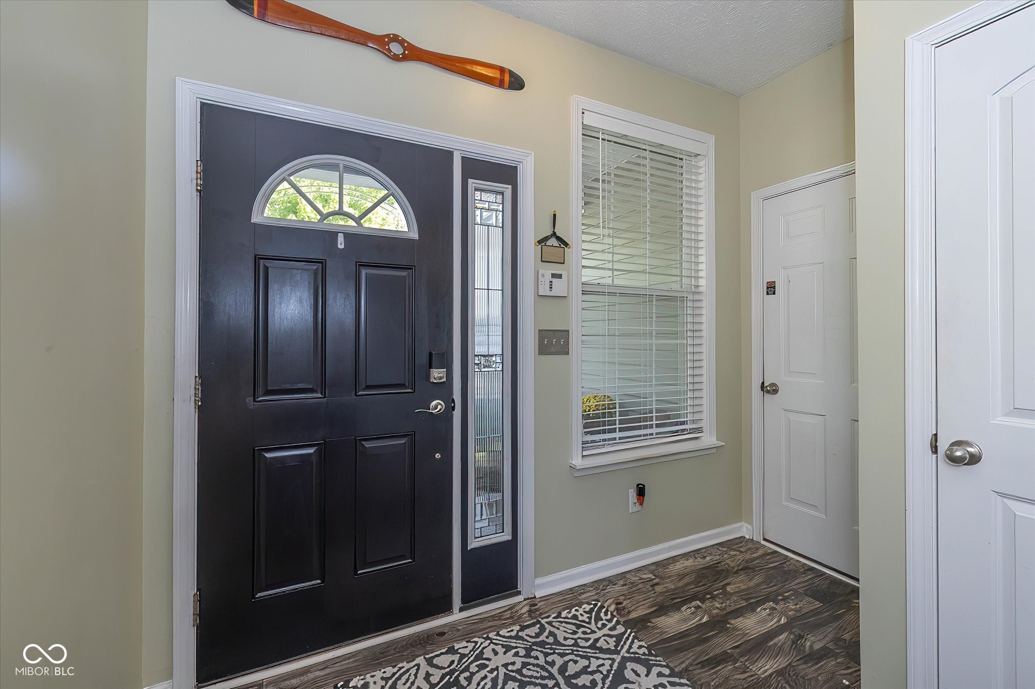 3812 Dusty Sands Road