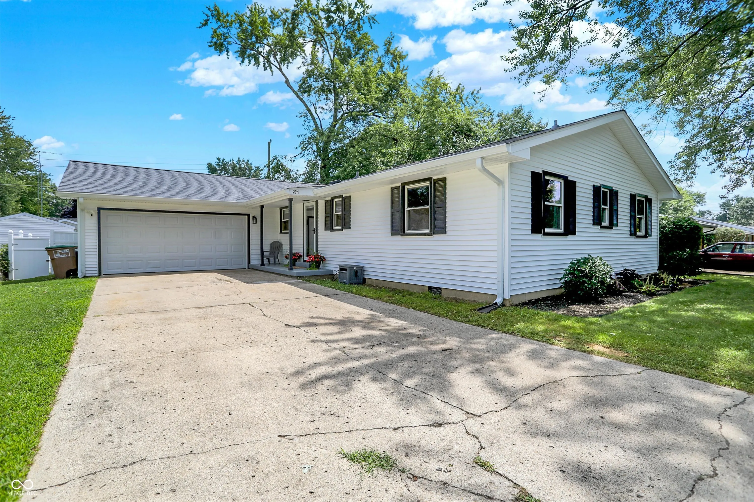 Columbus, Indiana 47203, United States, 4 Bedrooms Bedrooms, ,3 BathroomsBathrooms,Residential,Active,188482