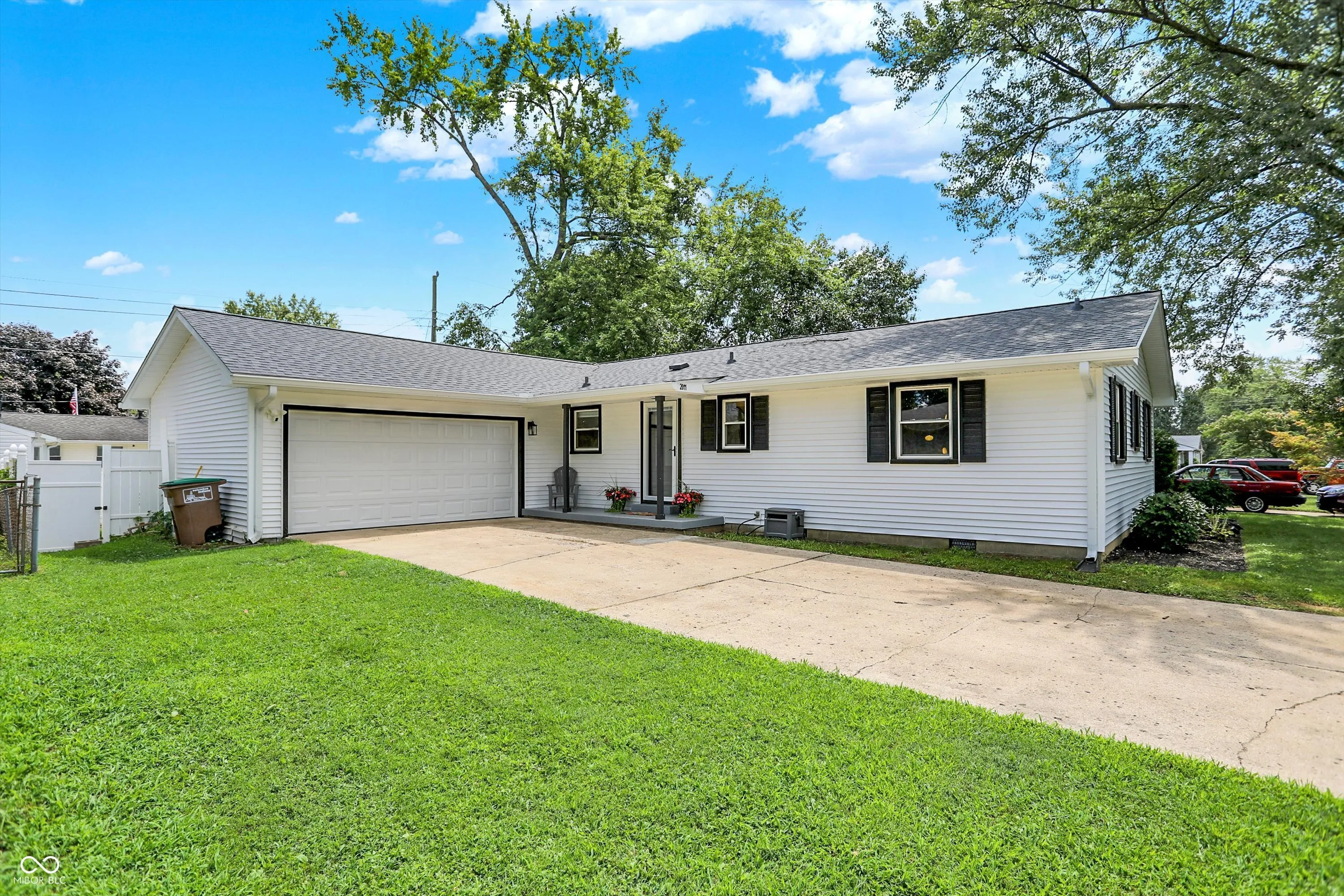 Columbus, Indiana 47203, United States, 4 Bedrooms Bedrooms, ,3 BathroomsBathrooms,Residential,Active,188482