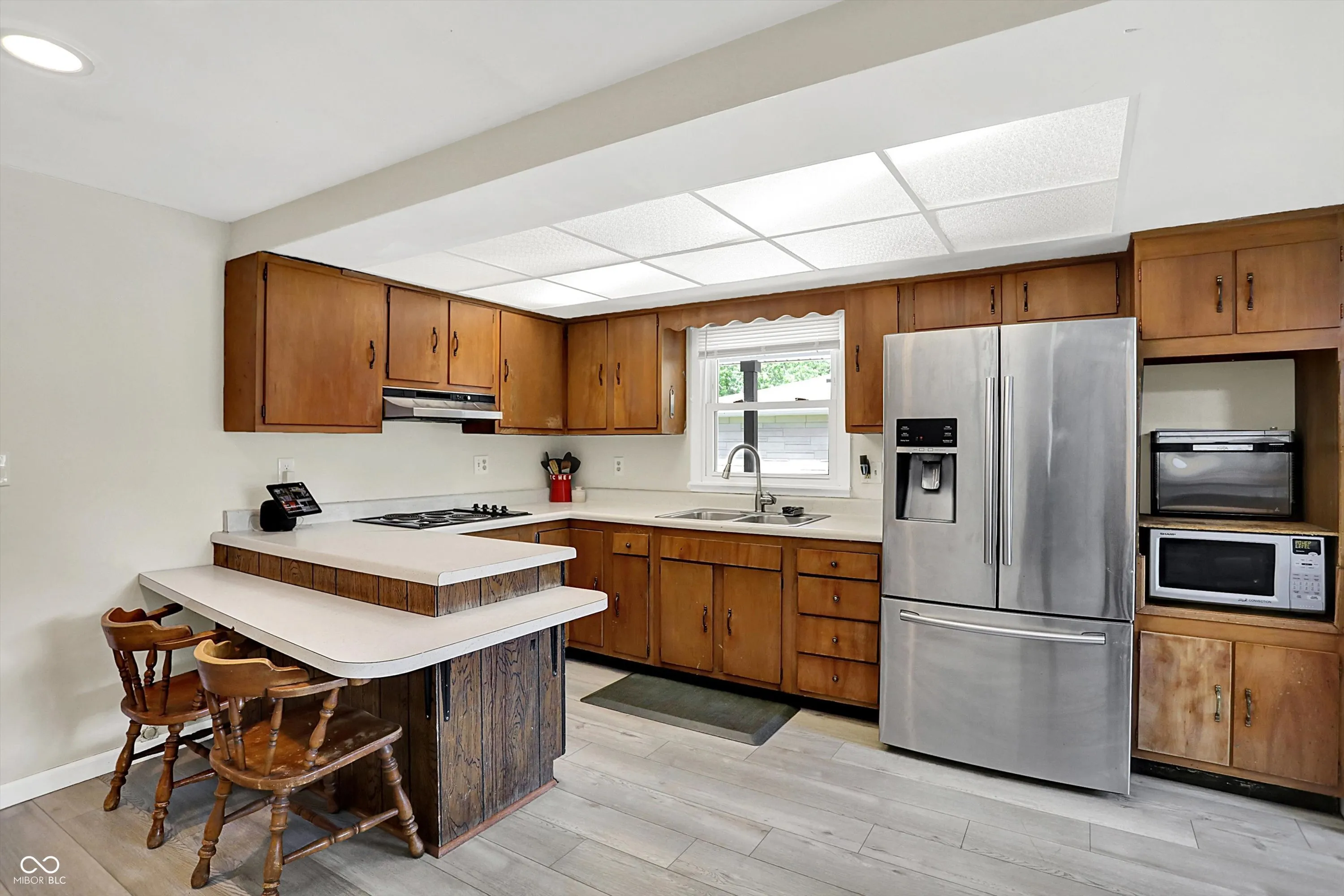 Columbus, Indiana 47203, United States, 4 Bedrooms Bedrooms, ,3 BathroomsBathrooms,Residential,Active,188482