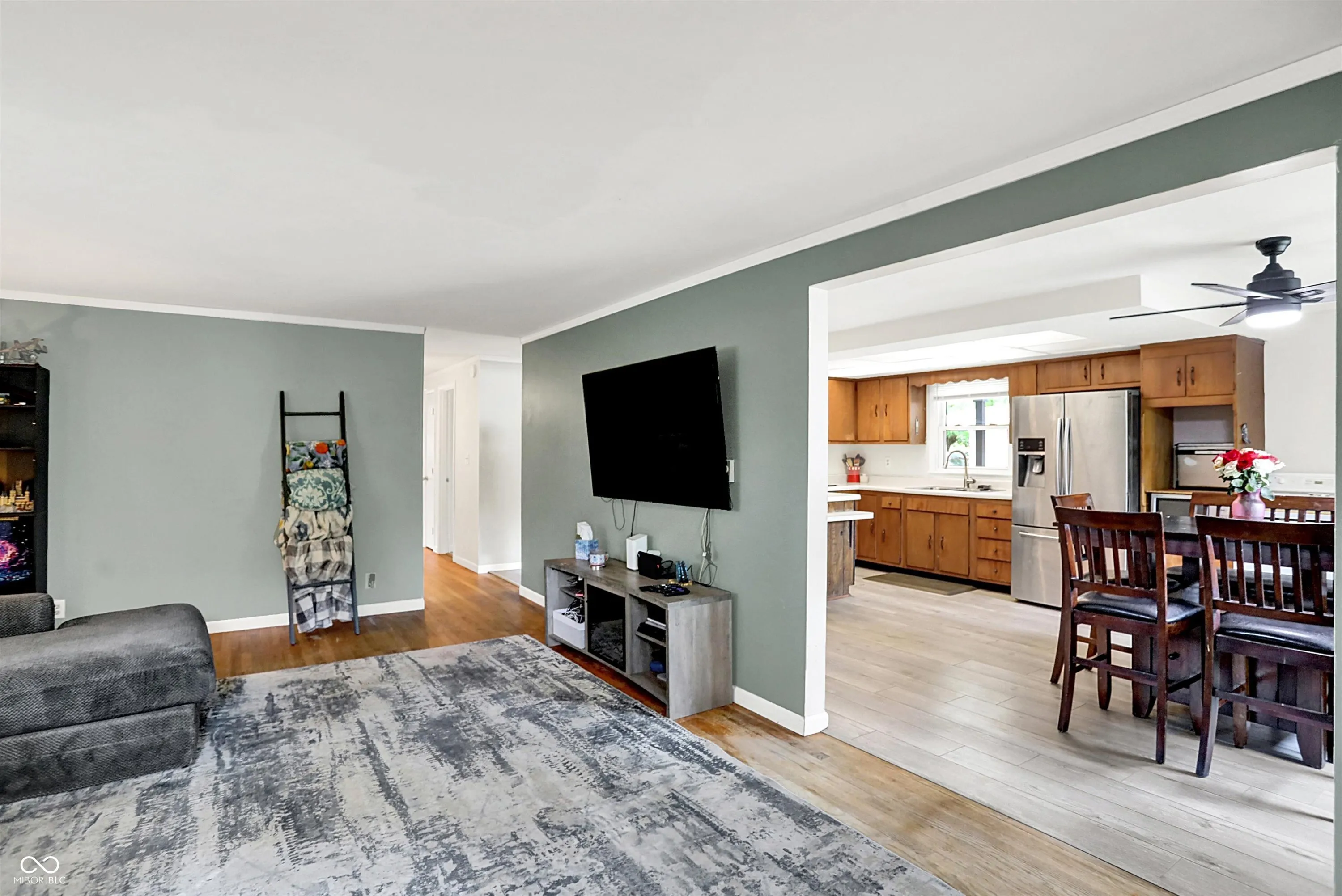 Columbus, Indiana 47203, United States, 4 Bedrooms Bedrooms, ,3 BathroomsBathrooms,Residential,Active,188482