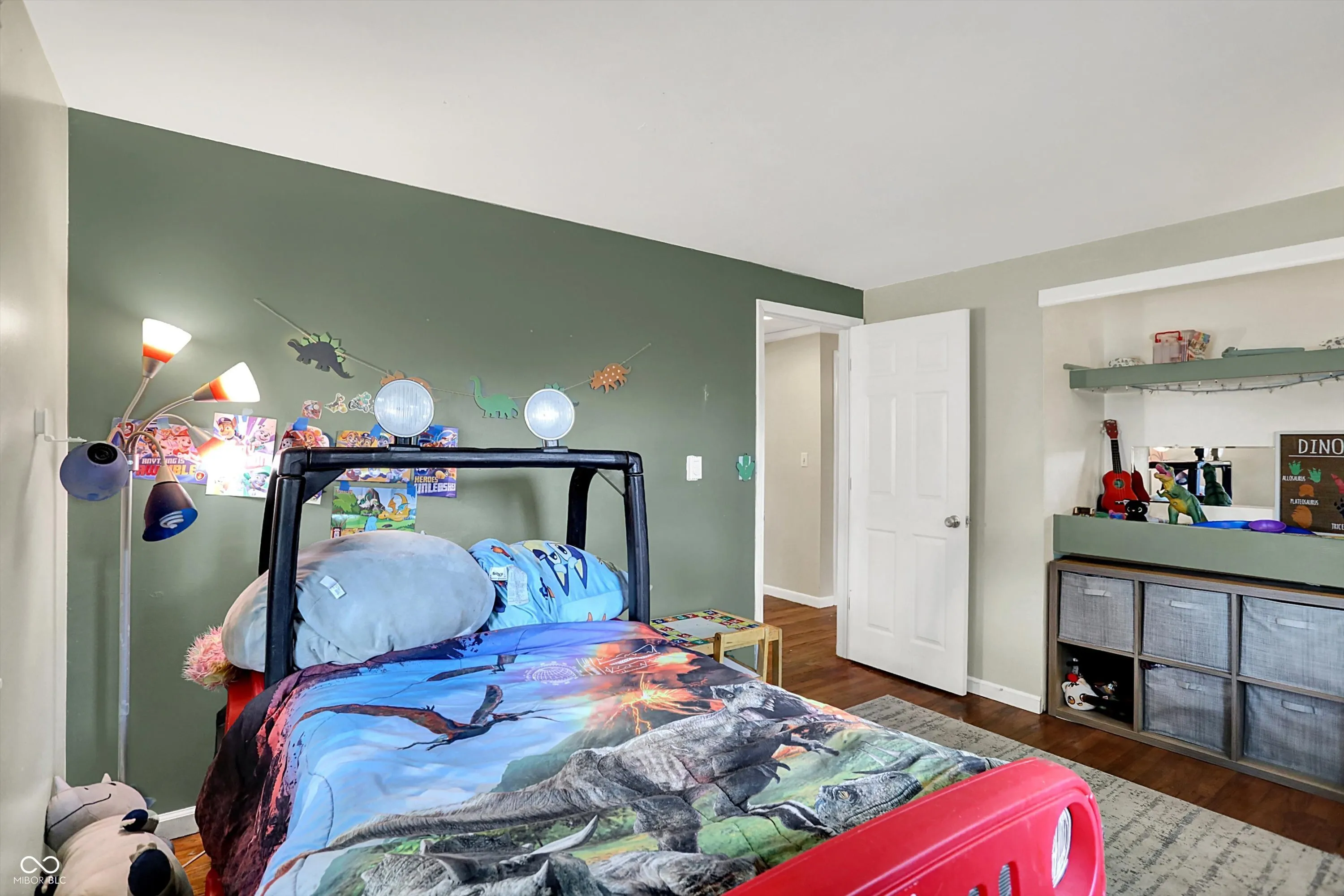 Columbus, Indiana 47203, United States, 4 Bedrooms Bedrooms, ,3 BathroomsBathrooms,Residential,Active,188482