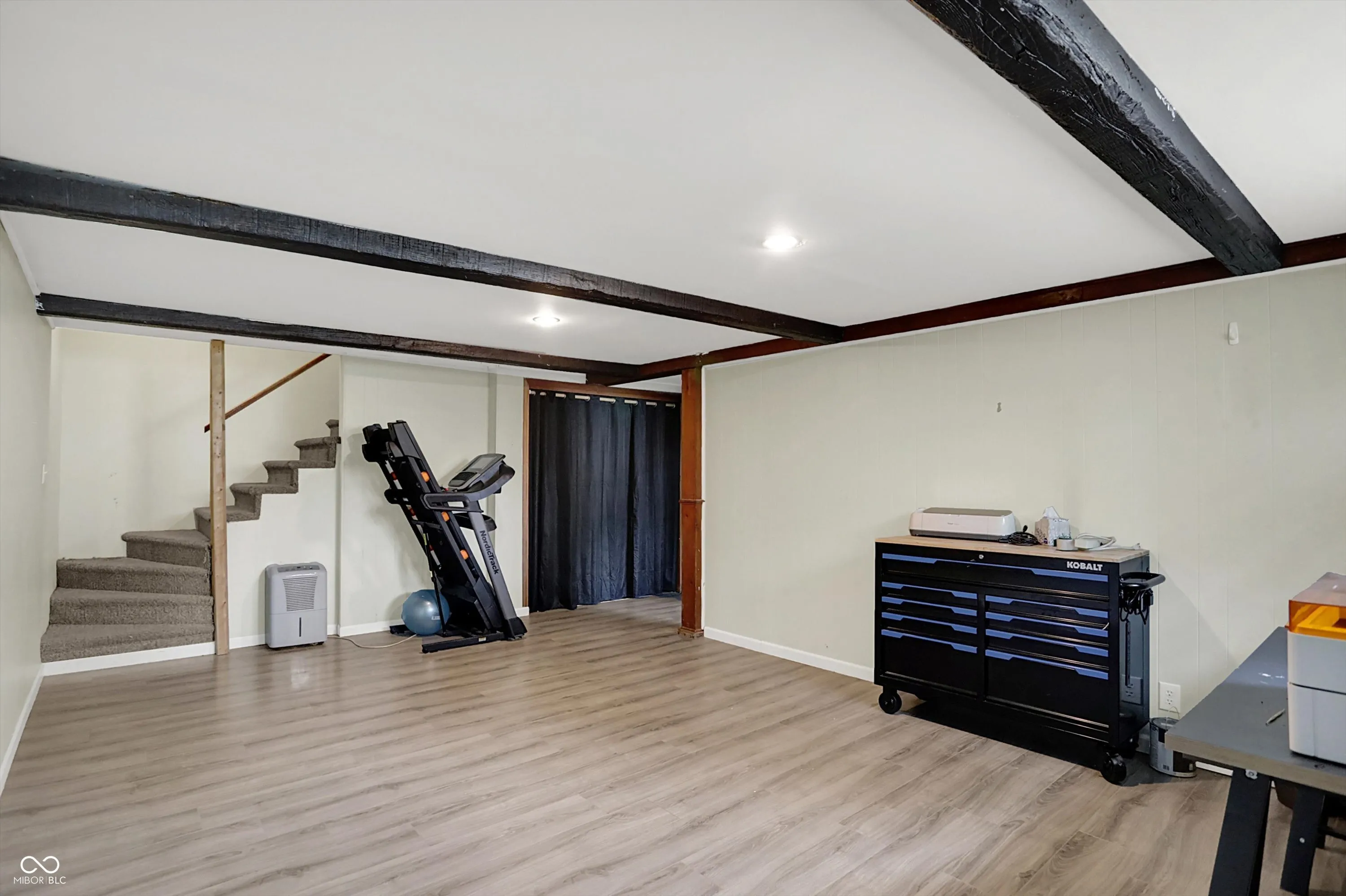 Columbus, Indiana 47203, United States, 4 Bedrooms Bedrooms, ,3 BathroomsBathrooms,Residential,Active,188482