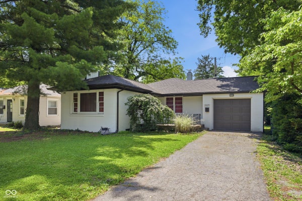 1609 KESSLER BOULEVARD EAST DR, INDIANAPOLIS, IN 46220 - Image 41b2f7f2a90c22dd19a46a0b3fa00ad8/15545410
