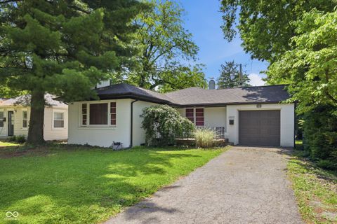 Photo of 1609 Kessler Boulevard East DR, Indianapolis, IN 46220 (MLS # 22106913)
