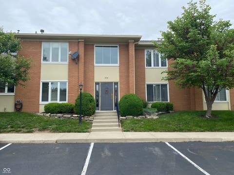 Photo of 354 Hunters Lane #APT C, Carmel, IN 46032 (MLS # 22101826)