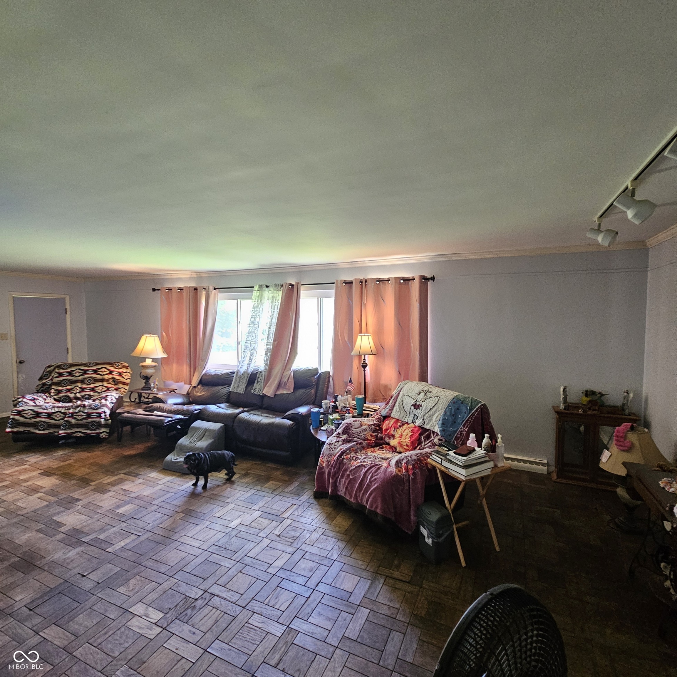 302 East Drive