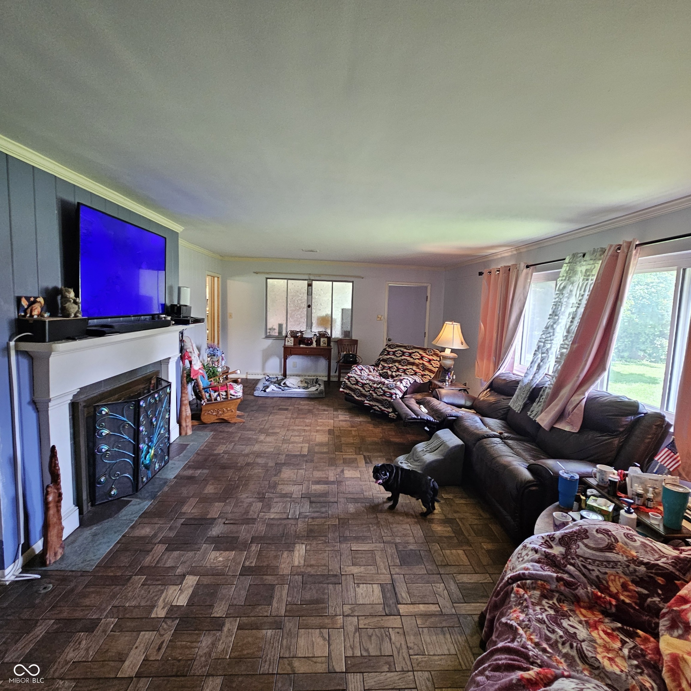 302 East Drive