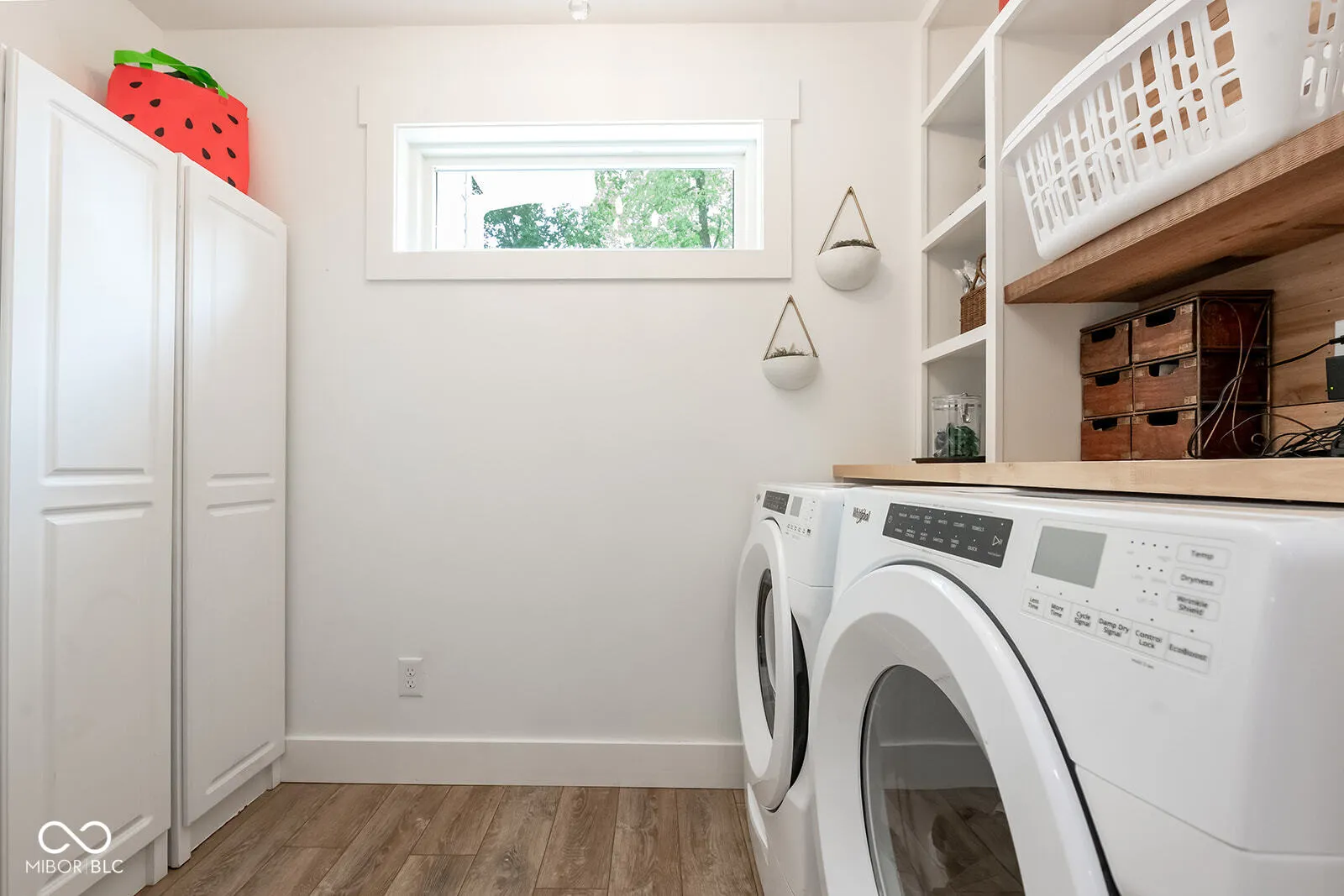 Bargersville, Indiana 46106, United States, 2 Bedrooms Bedrooms, ,1 BathroomBathrooms,Residential,Active,53198