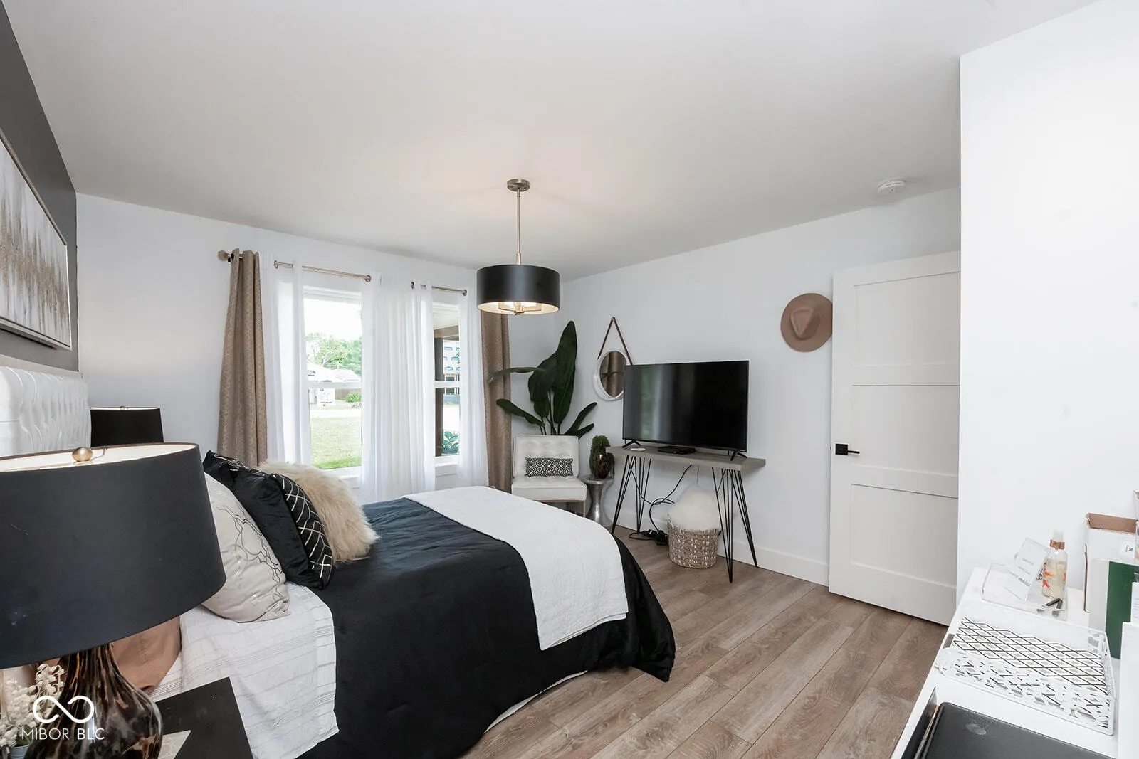 Bargersville, Indiana 46106, United States, 2 Bedrooms Bedrooms, ,1 BathroomBathrooms,Residential,Active,53198