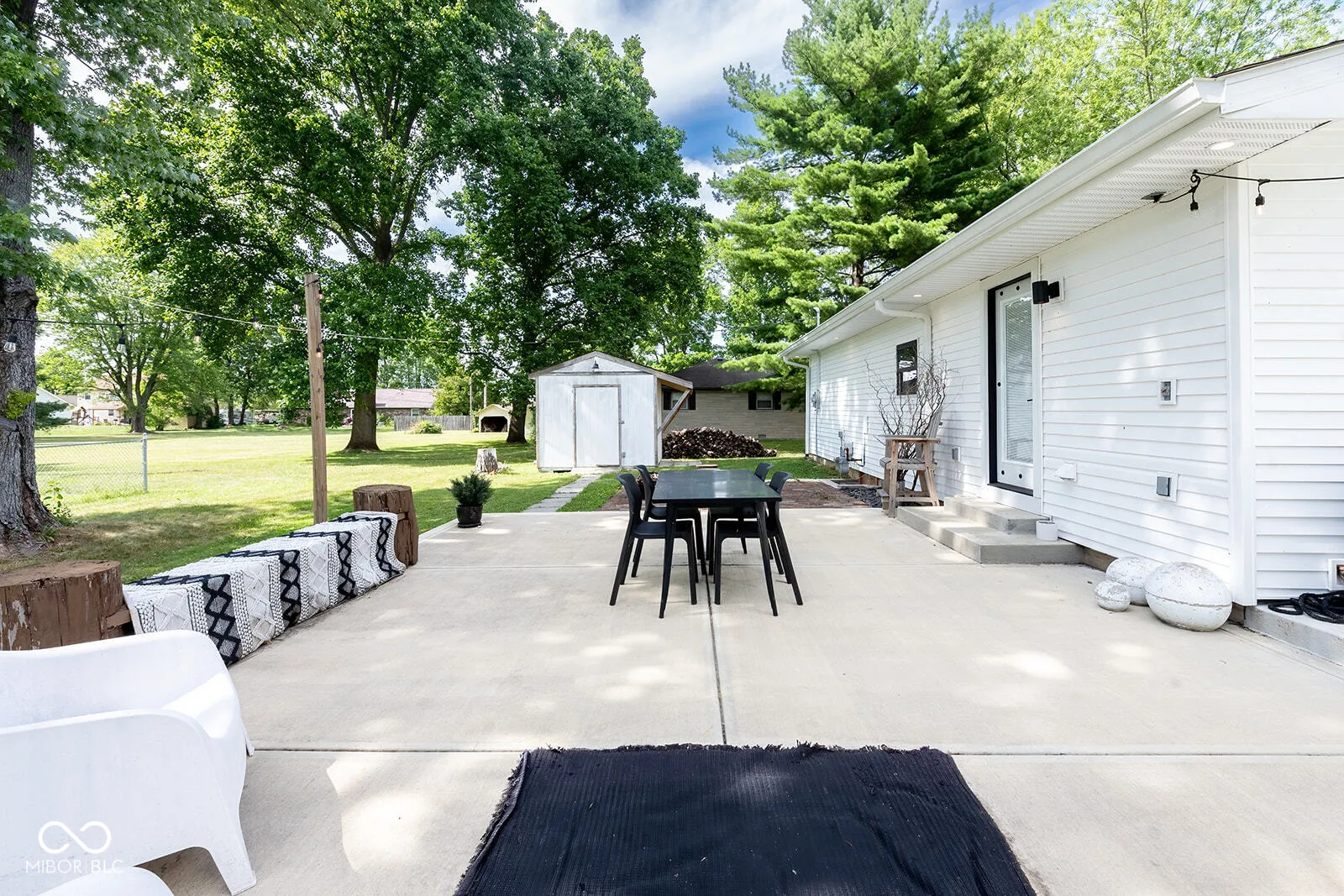 Bargersville, Indiana 46106, United States, 2 Bedrooms Bedrooms, ,1 BathroomBathrooms,Residential,Active,53198