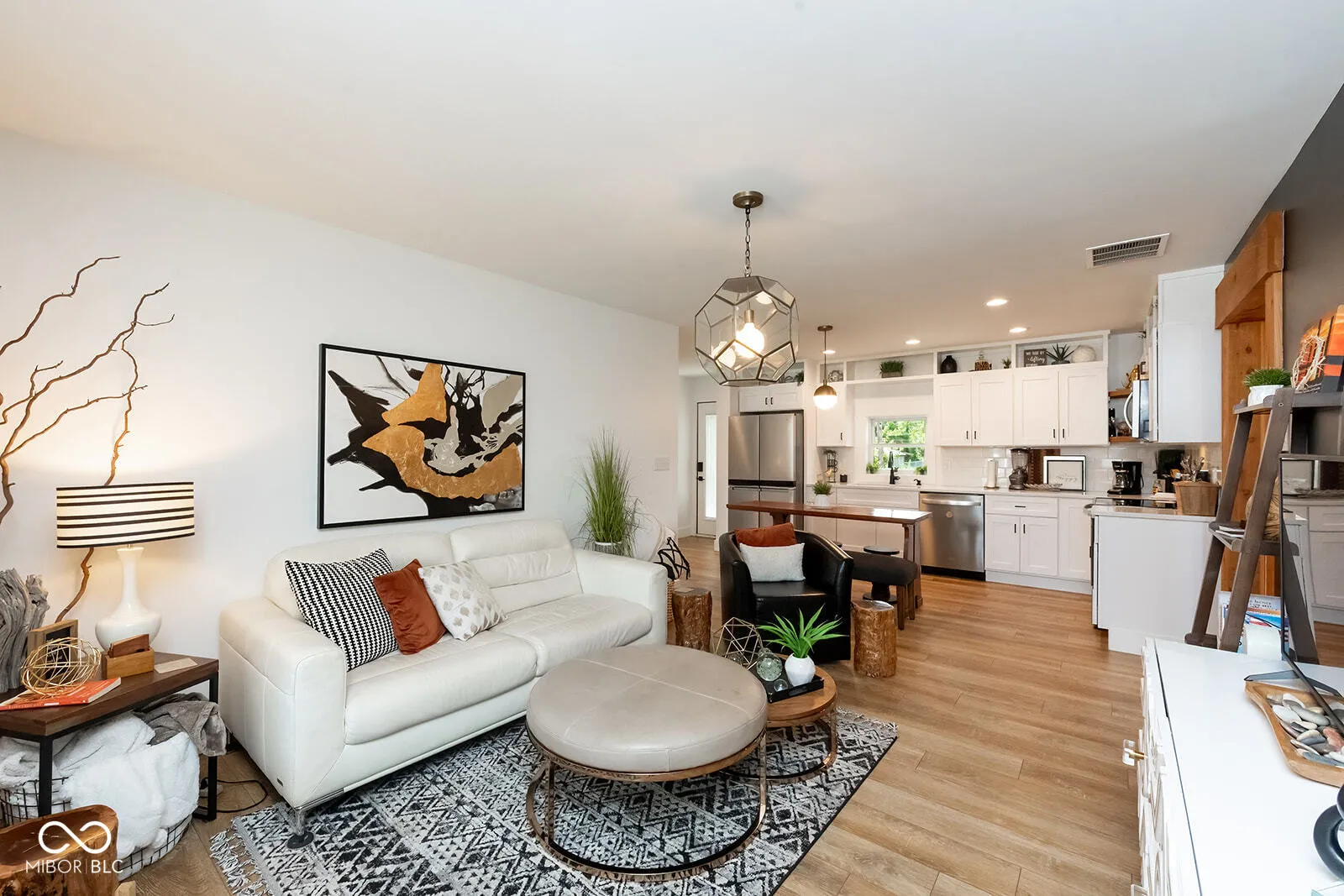 Bargersville, Indiana 46106, United States, 2 Bedrooms Bedrooms, ,1 BathroomBathrooms,Residential,Active,53198