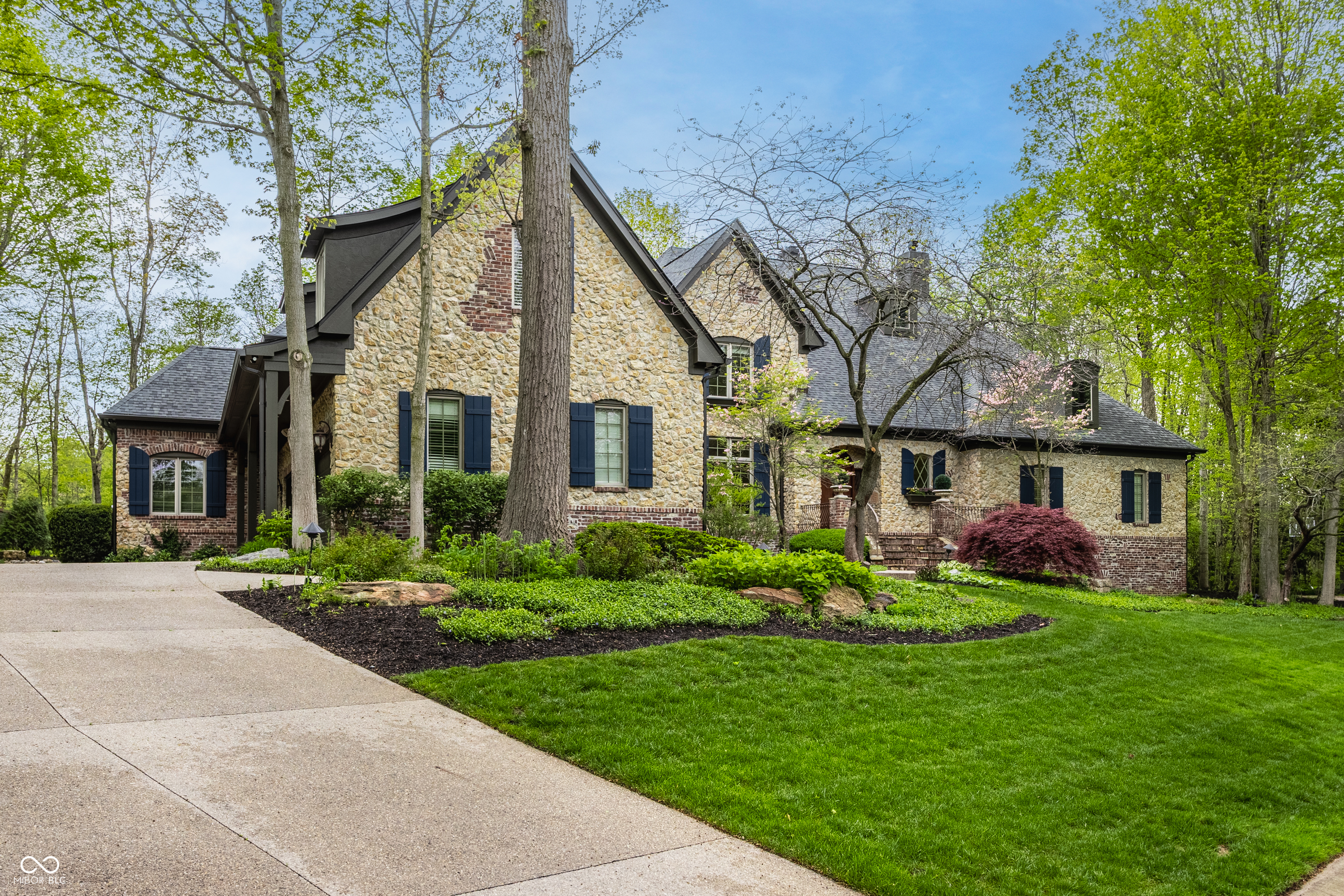 9312 Sullivan Place