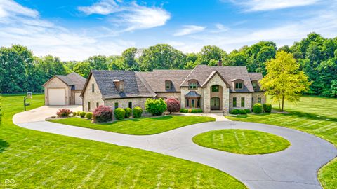 Photo of 4181 Whitetail Woods Drive, Bargersville, IN 46106 (MLS # 22042930)