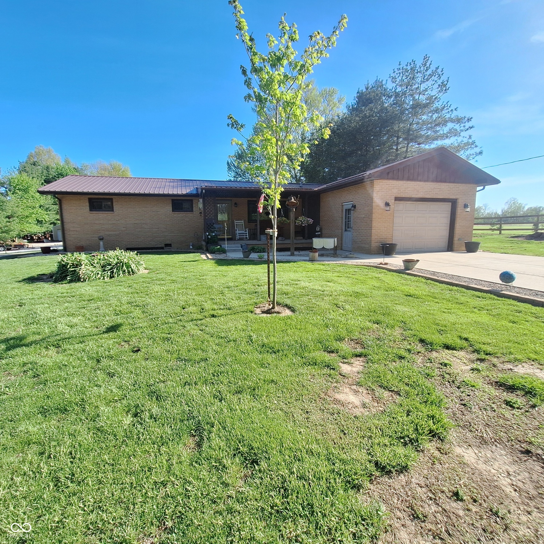 5810 E County Road 1200 S