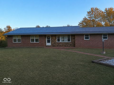 Photo of 1357 S Haslers Road, Bloomfield, IN 47424 (MLS # 22070792)
