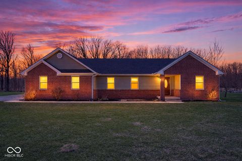 2599 N 725 E Darlington IN 47940