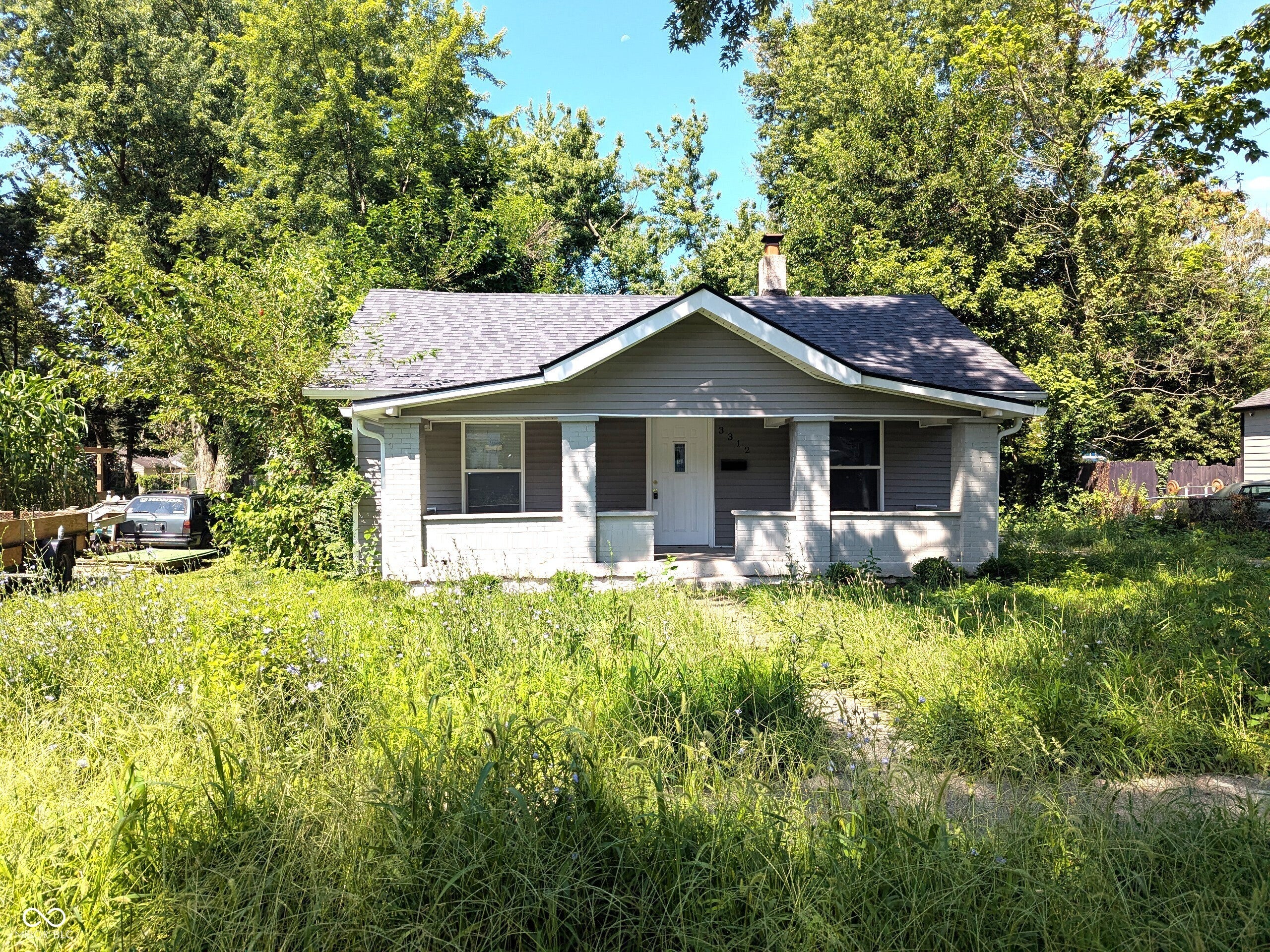 3312 Schofield Avenue