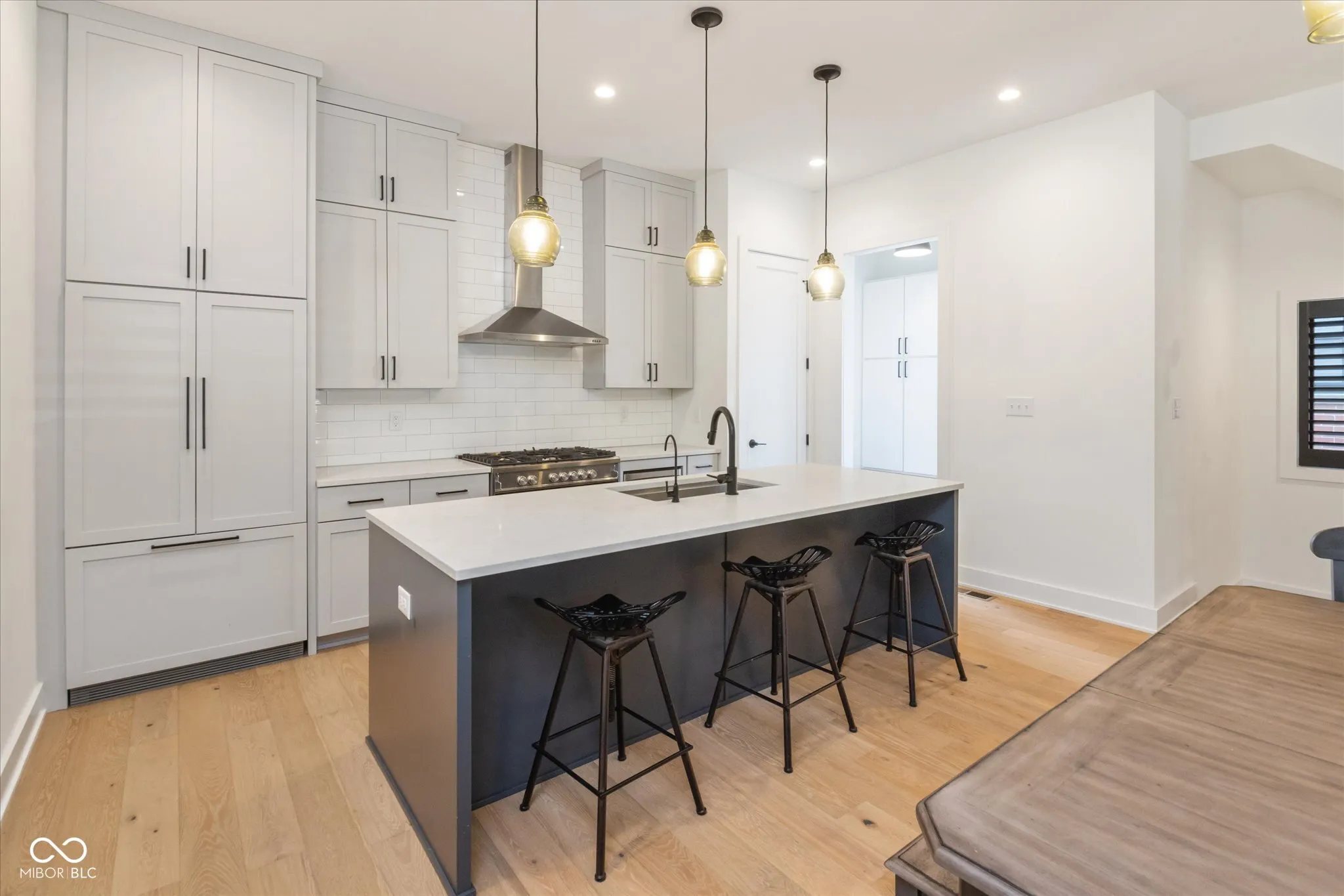 Indianapolis, Indiana 46202, United States, 3 Bedrooms Bedrooms, ,4 BathroomsBathrooms,Residential,Active,155845