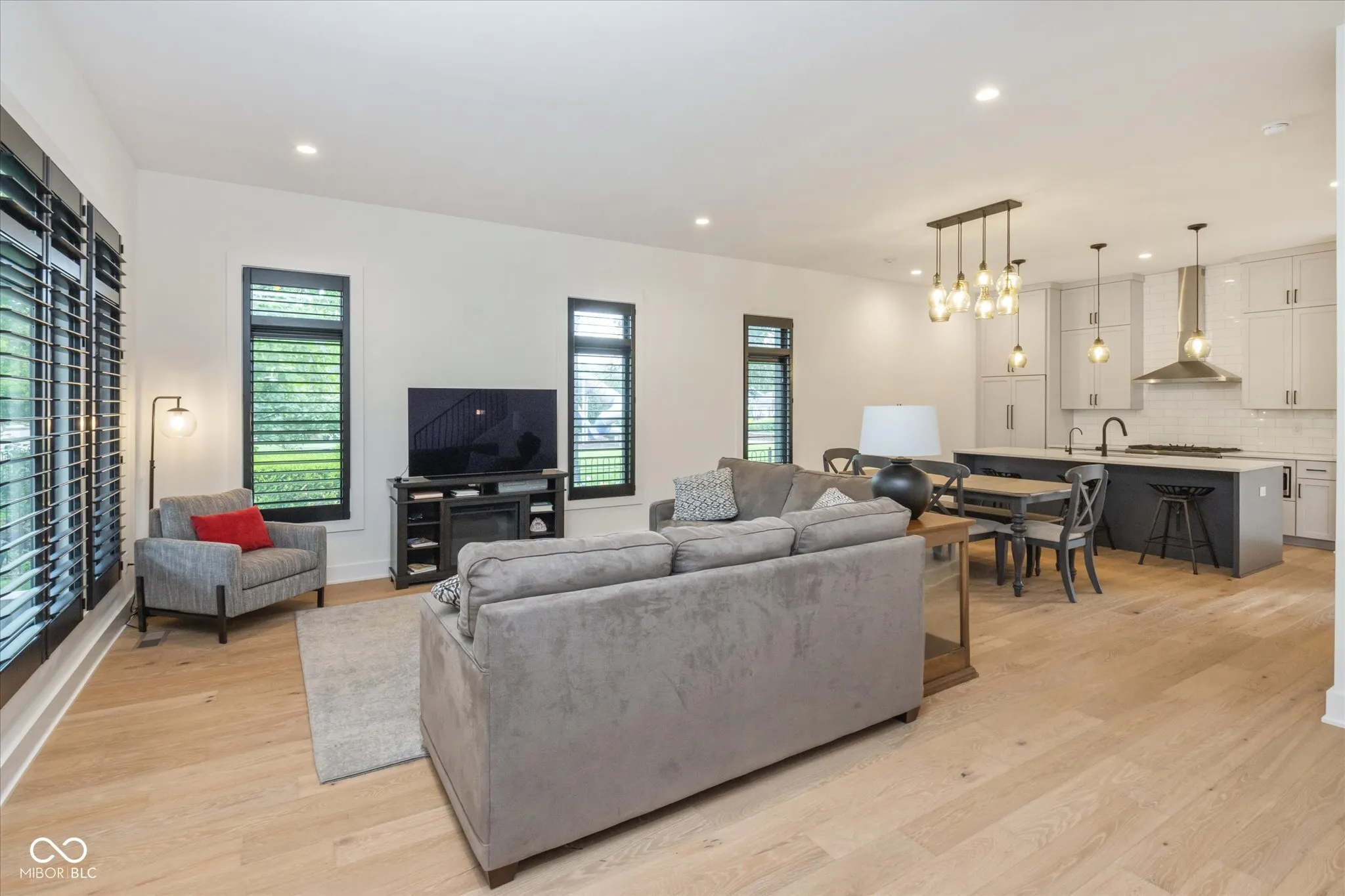 Indianapolis, Indiana 46202, United States, 3 Bedrooms Bedrooms, ,4 BathroomsBathrooms,Residential,Active,155845