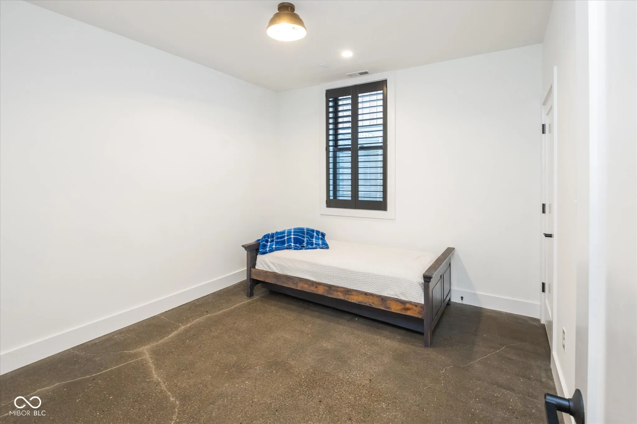 Indianapolis, Indiana 46202, United States, 3 Bedrooms Bedrooms, ,4 BathroomsBathrooms,Residential,Active,155845