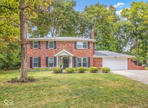Photo of 428 Jenny Lane, Carmel, IN 46032 (MLS # 22064245)