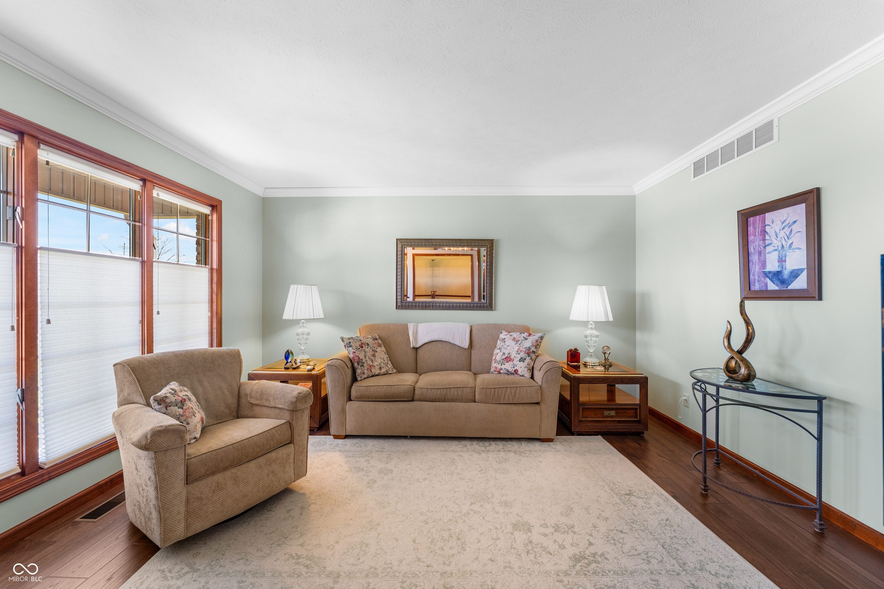 2534 Chestnut Street