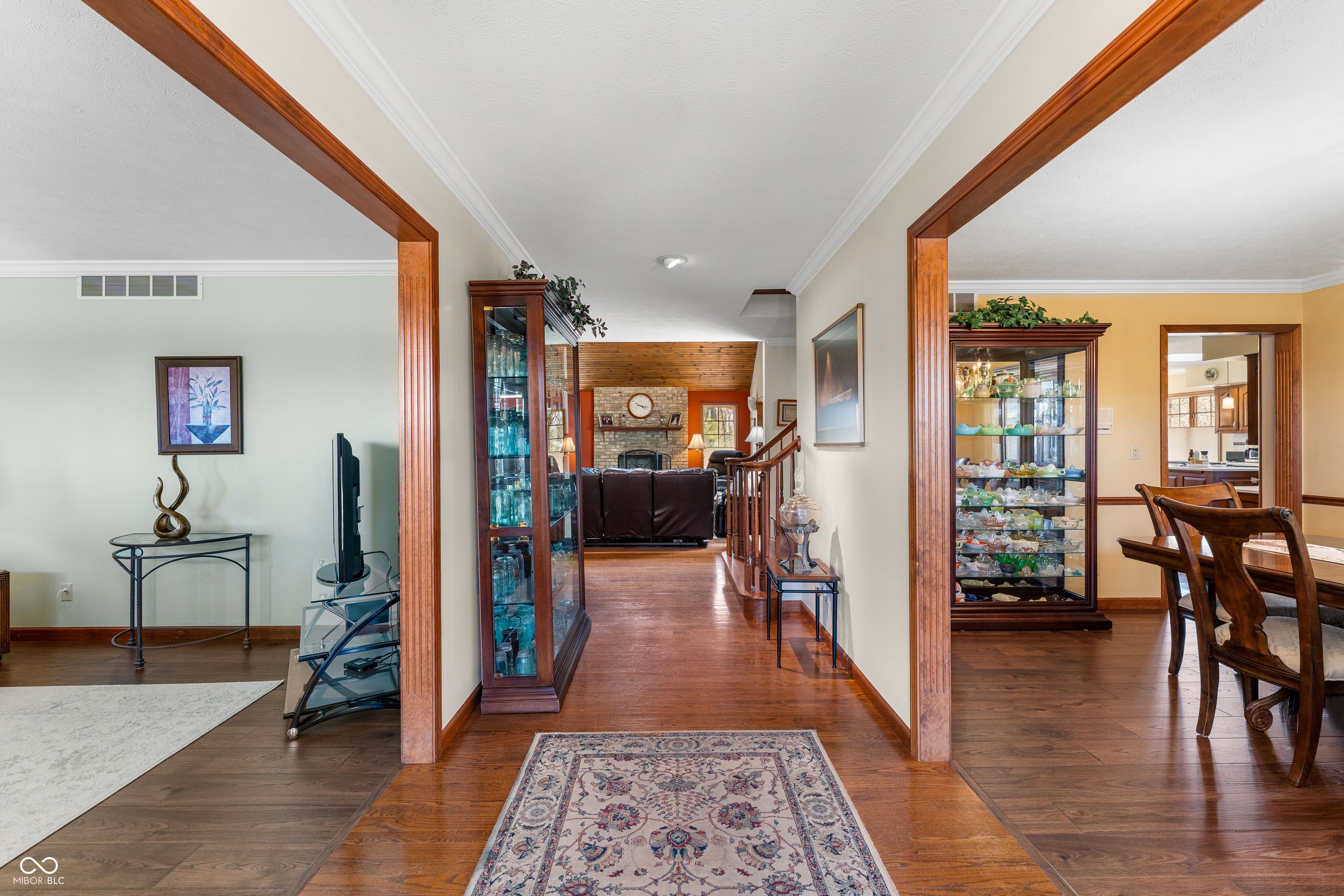 2534 Chestnut Street