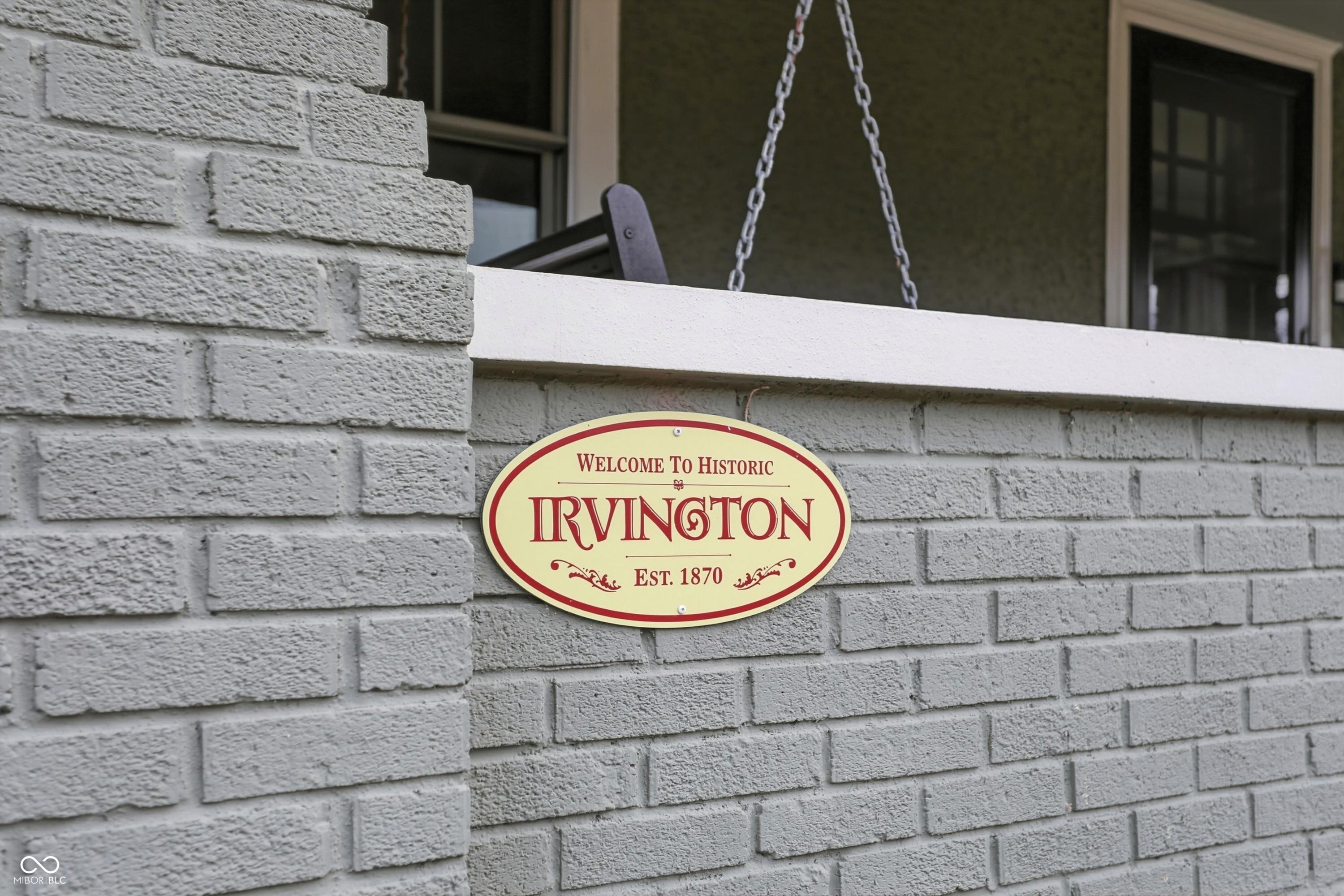 19 N Campbell Avenue