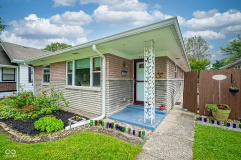 5225 E St Clair Street, Indianapolis, IN 46219 - MLS#: 22039103