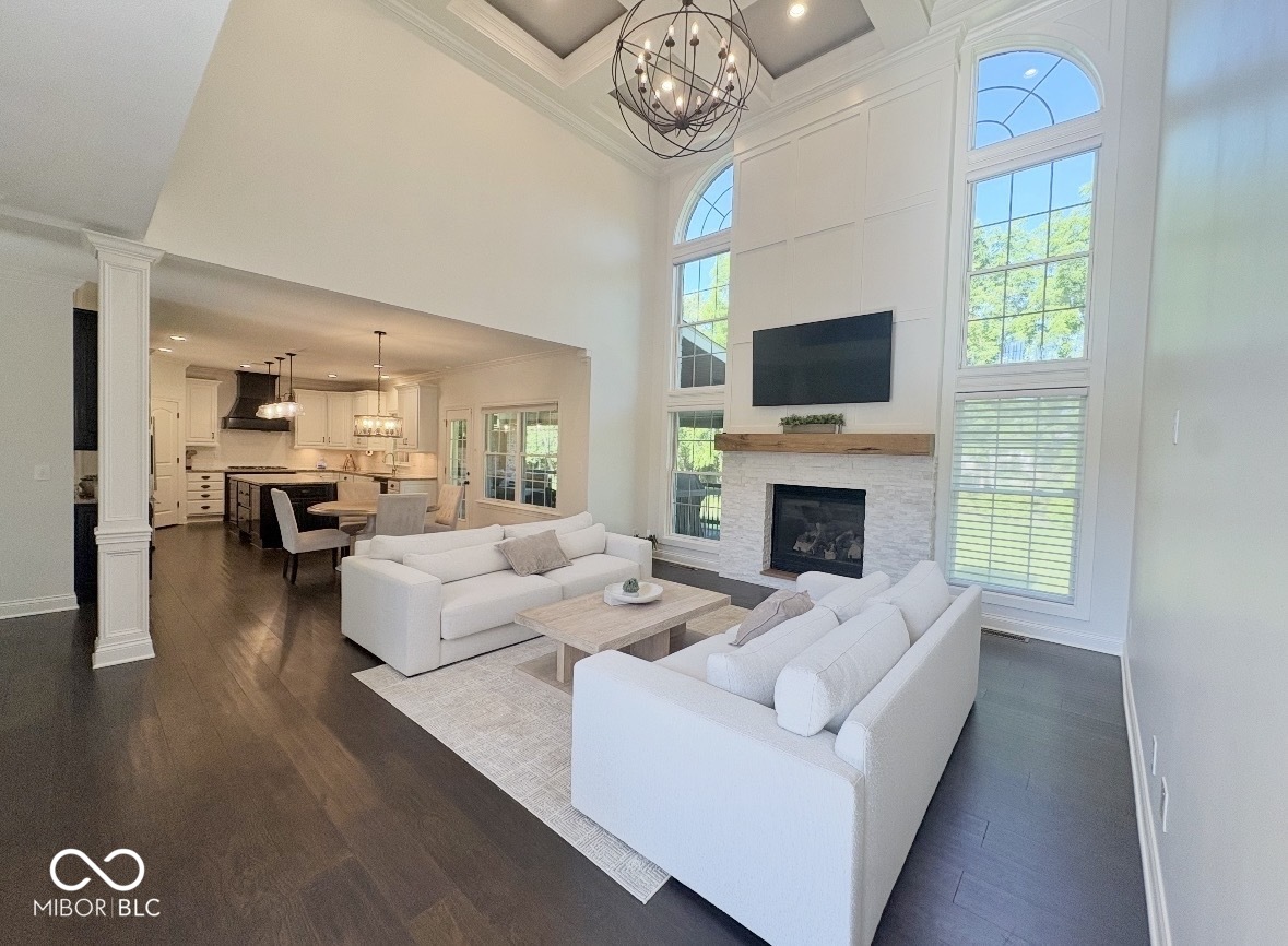 16556 Brookhollow Drive