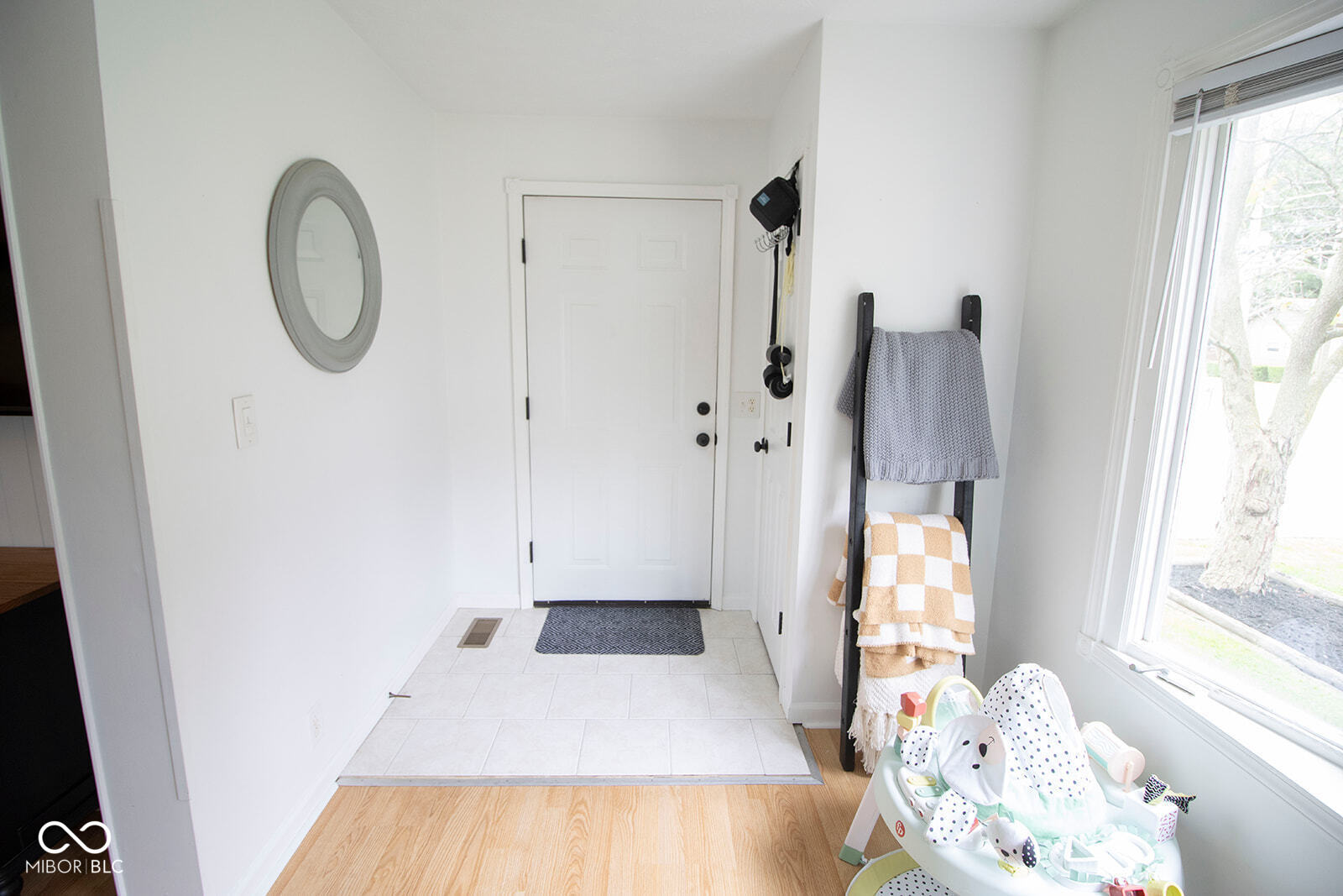 113 E Indiana Avenue