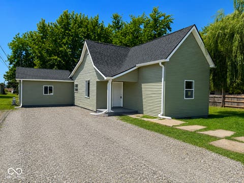 Photo for 102 N Prairie Street