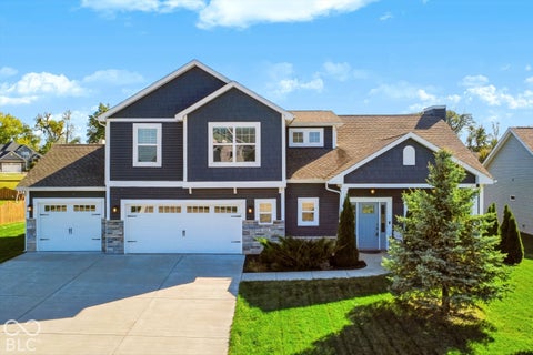 Photo of 1065 Chesapeake Cove Drive, Lafayette, IN 47909 (MLS # 22130112)