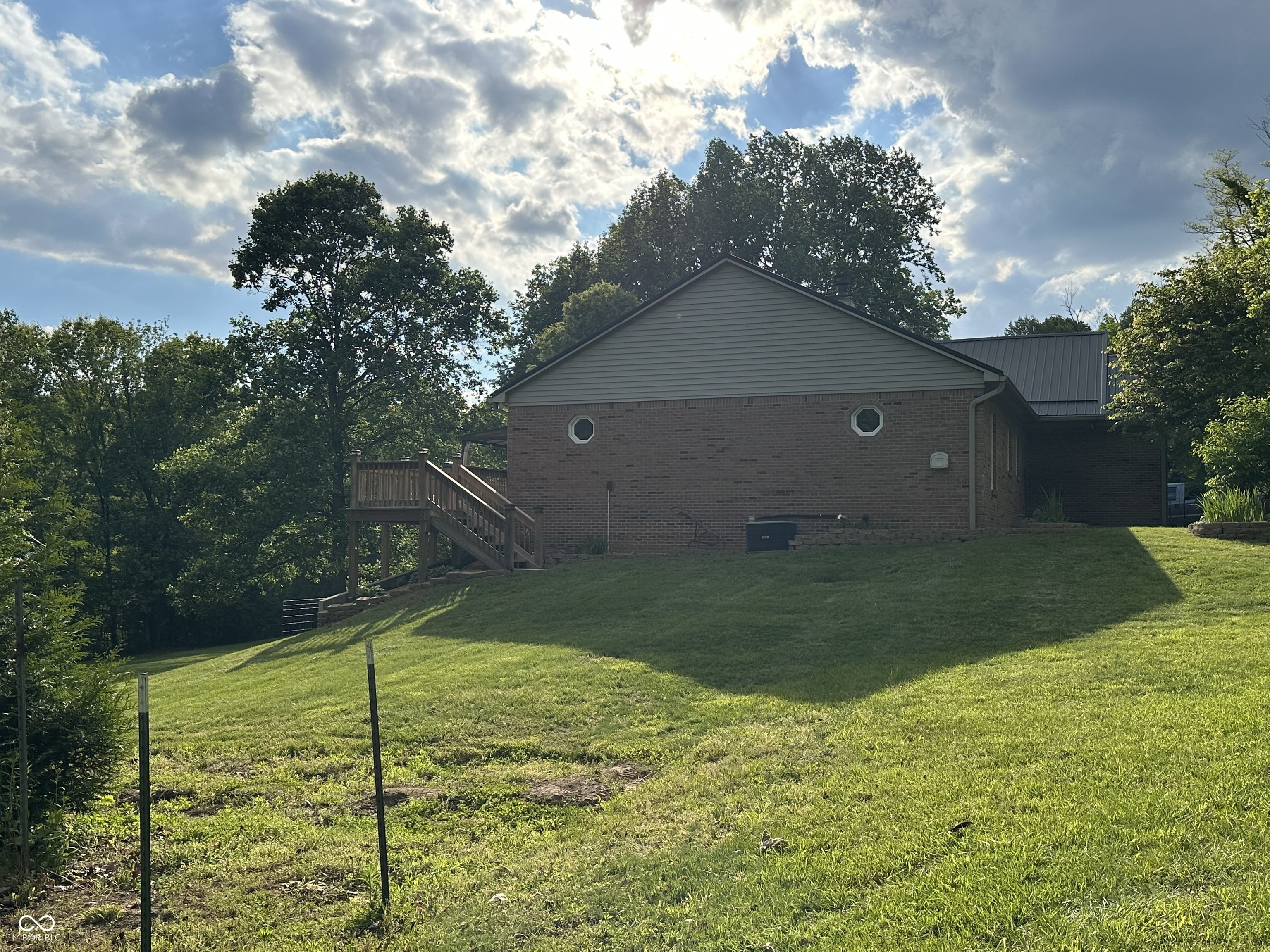 584 Schultz Lane