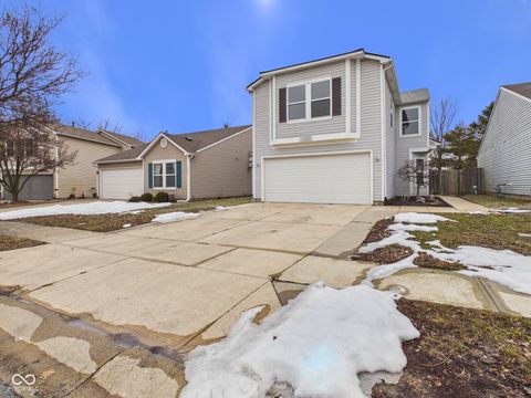 Photo of 16856 Aulton Drive, Noblesville, IN 46060 (MLS # 22084190)