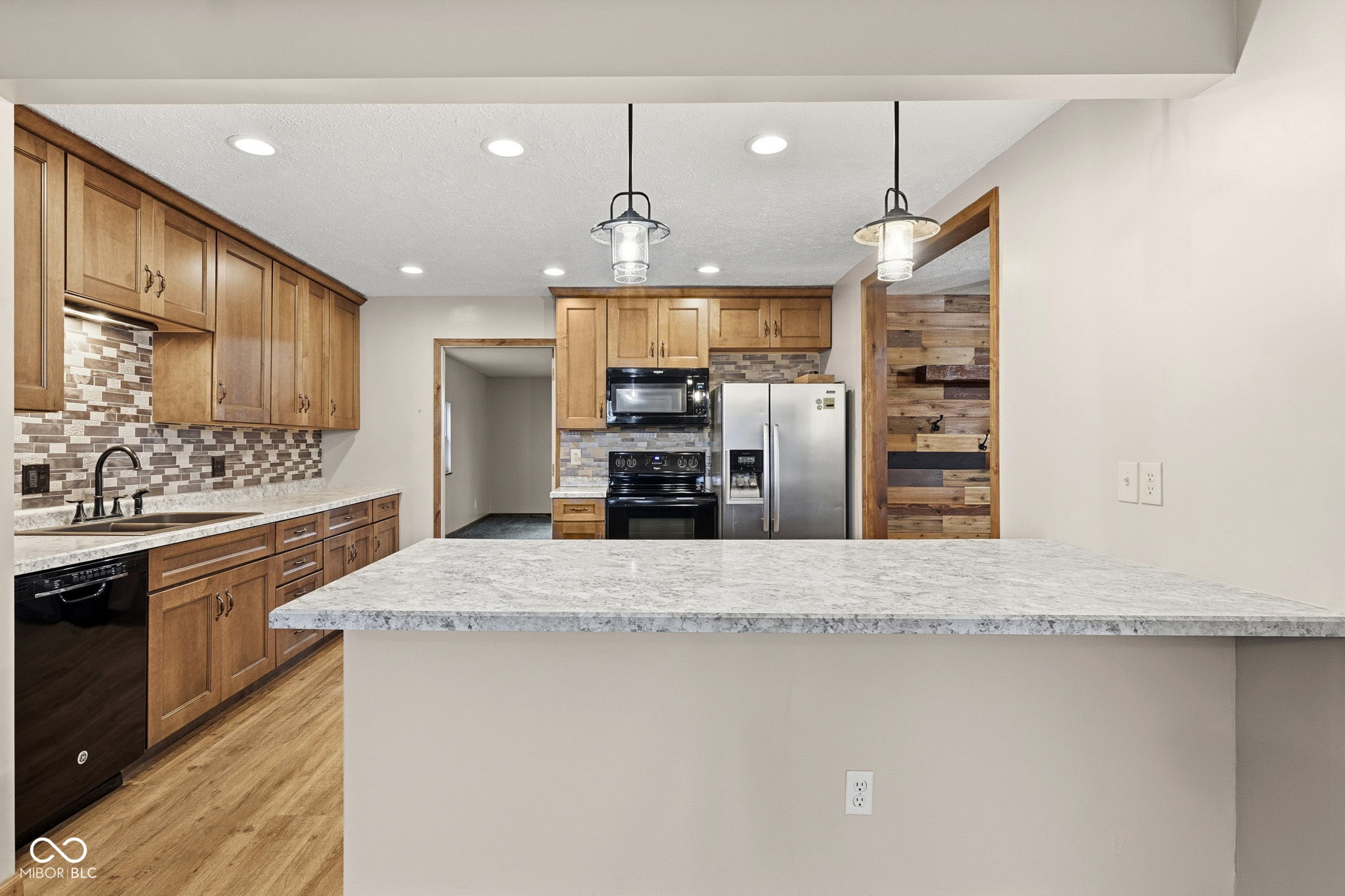 1405 Lafayette Avenue