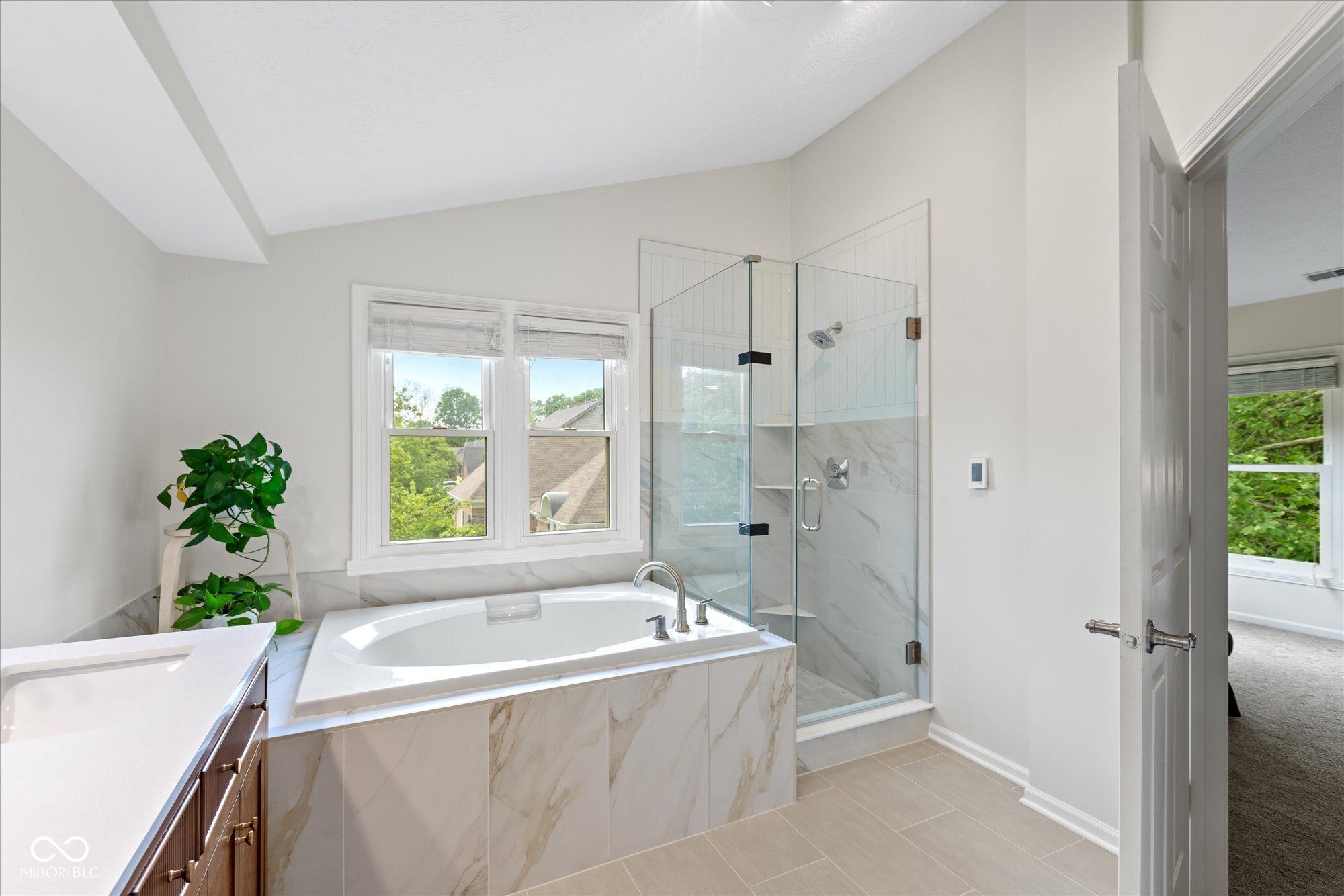 5208 Clear Lake Court